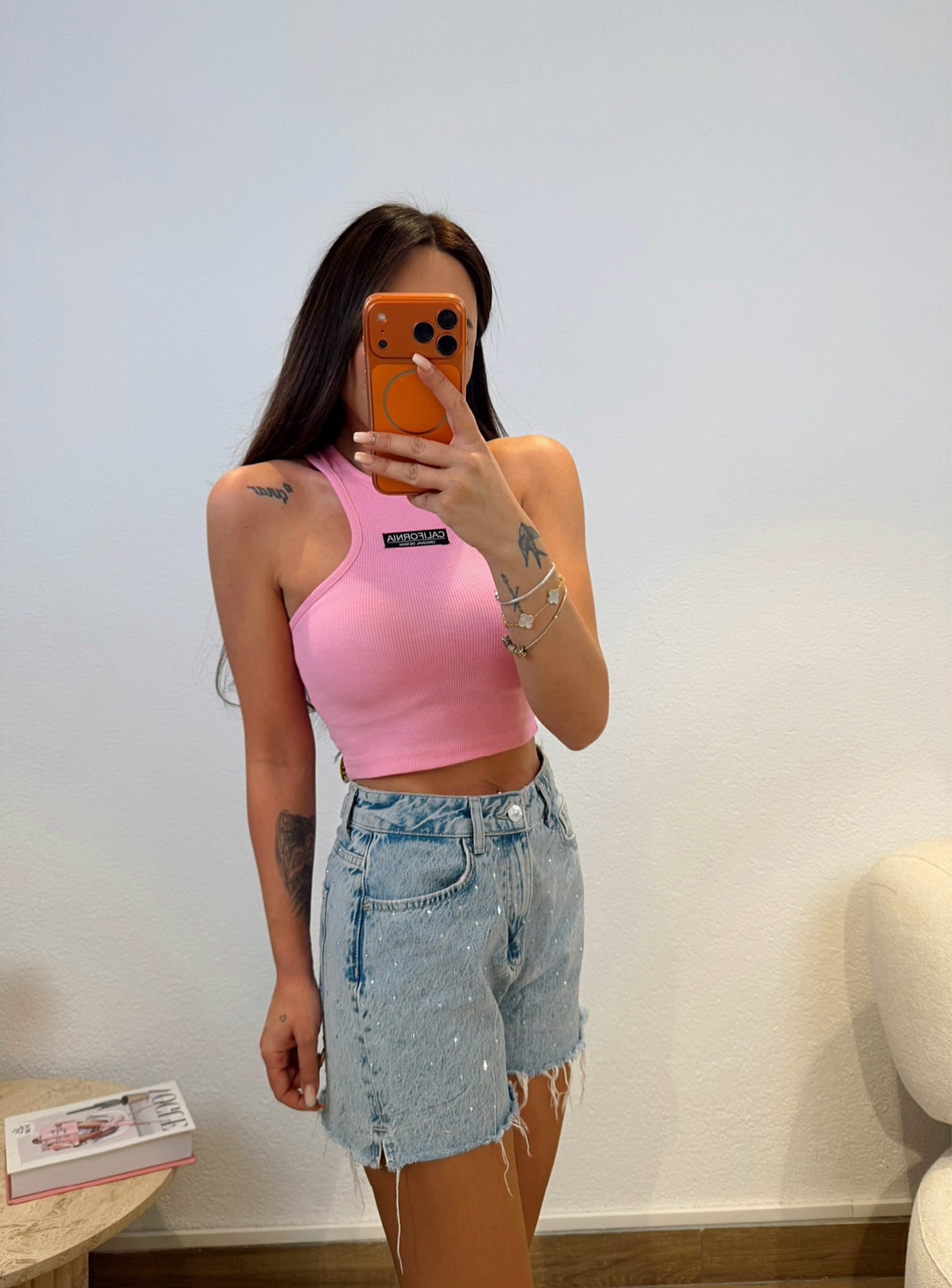 Halter Yaka California Pembe Crop