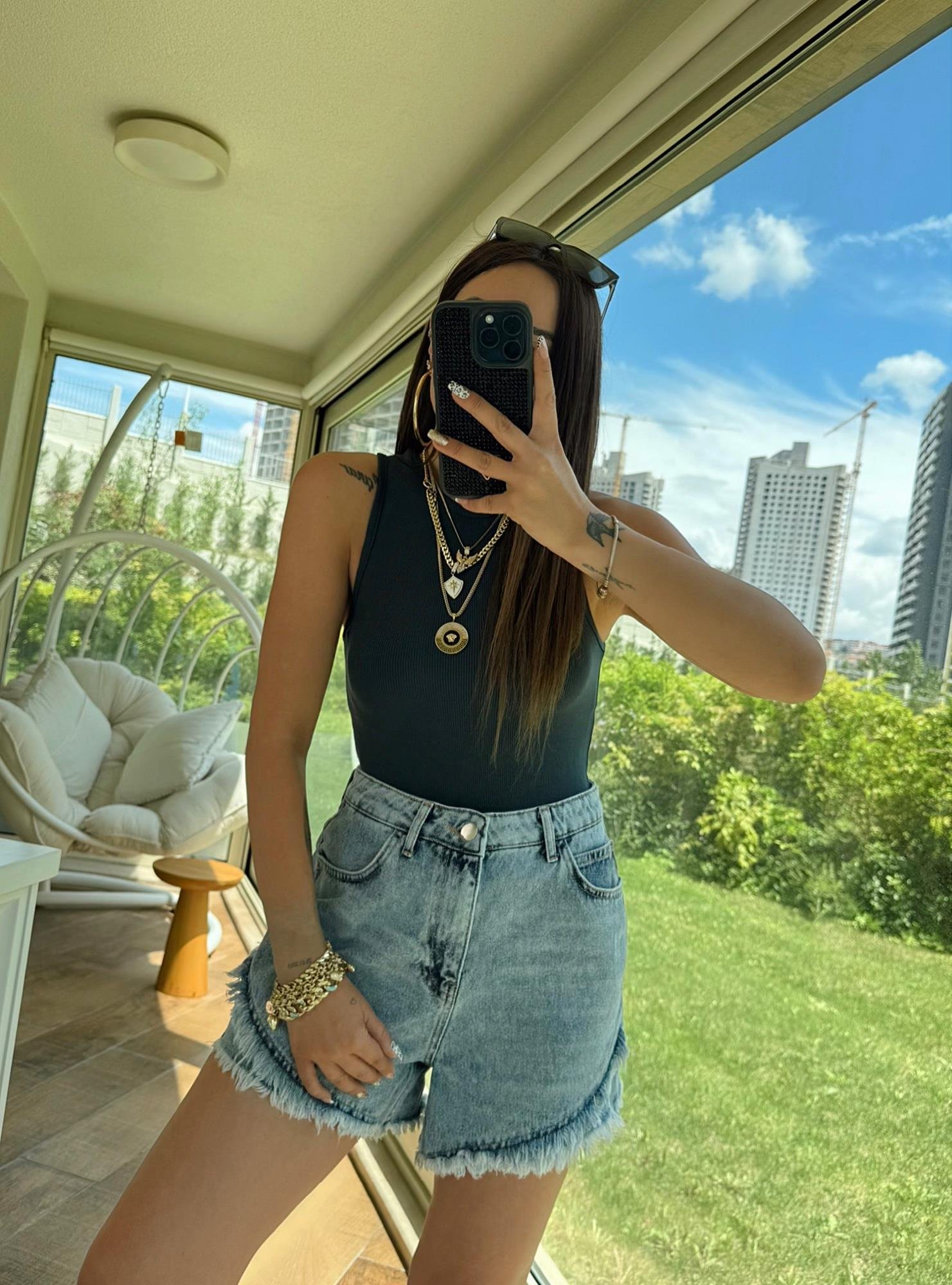 Halter Yaka Fitilli Laci Badi