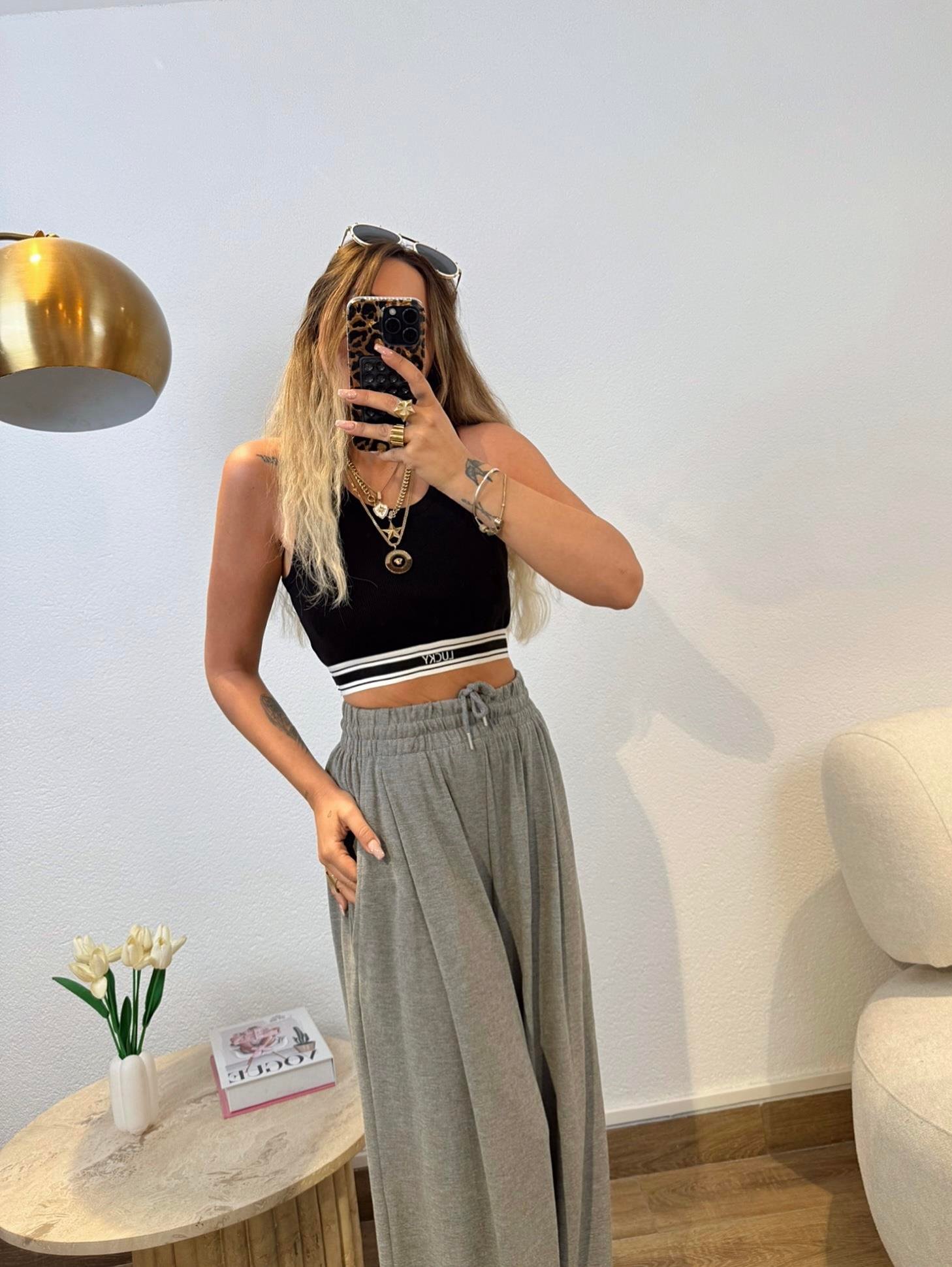 Halter Yaka Lucky Baskı Siyah Crop