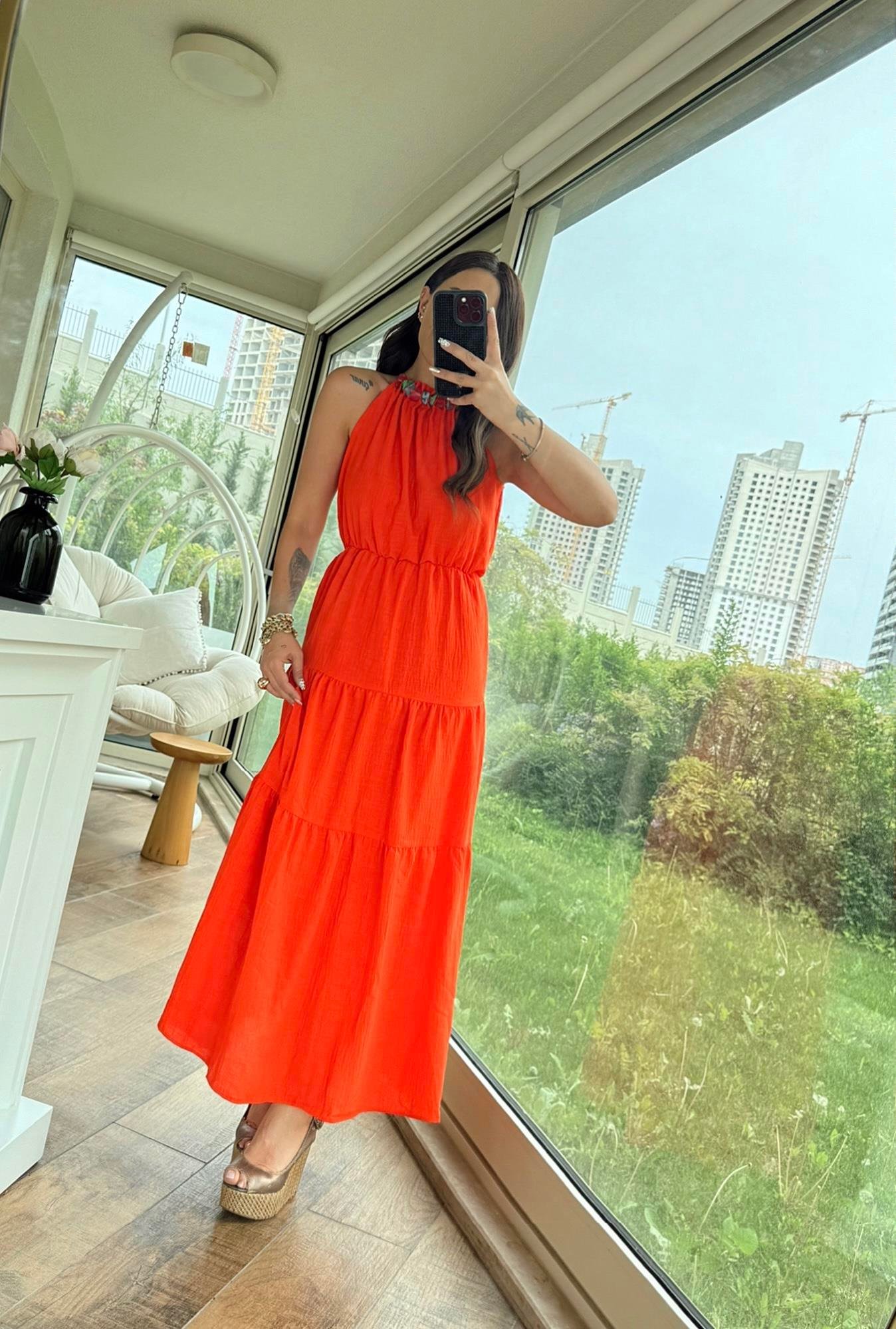 Halter Yaka Nar Çiçeği Keten Elbise