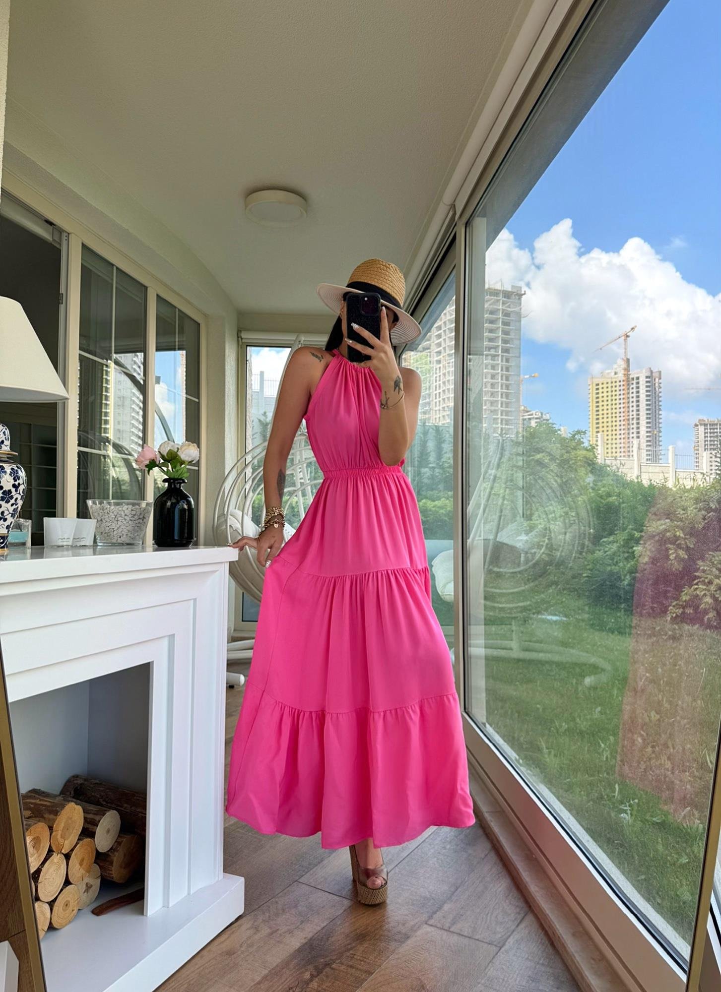 Halter Yaka Pembe Midi Boy Elbise
