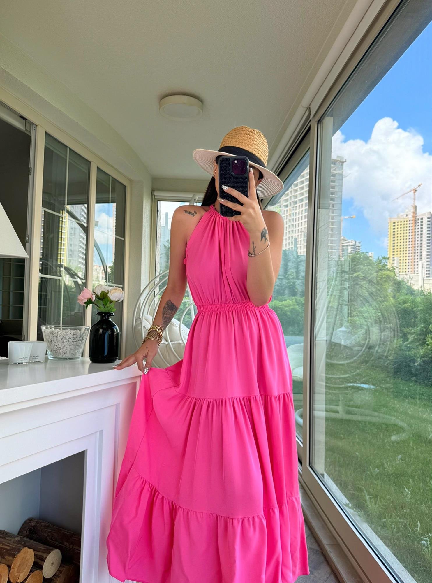 Halter Yaka Pembe Midi Boy Elbise