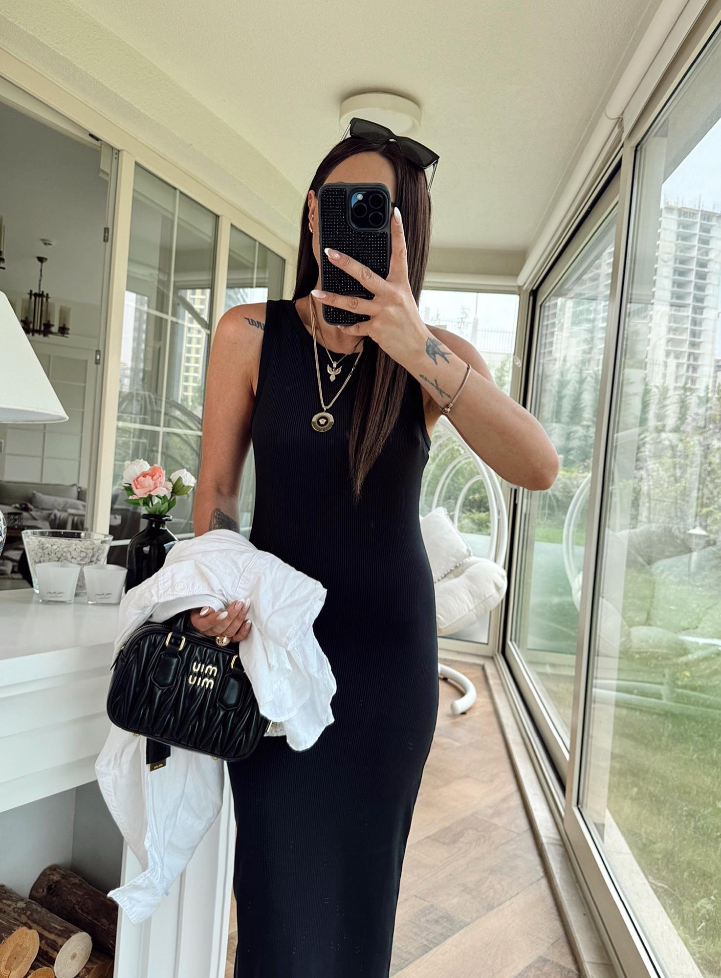 Halter Yaka Siyah Basic Midi Elbise