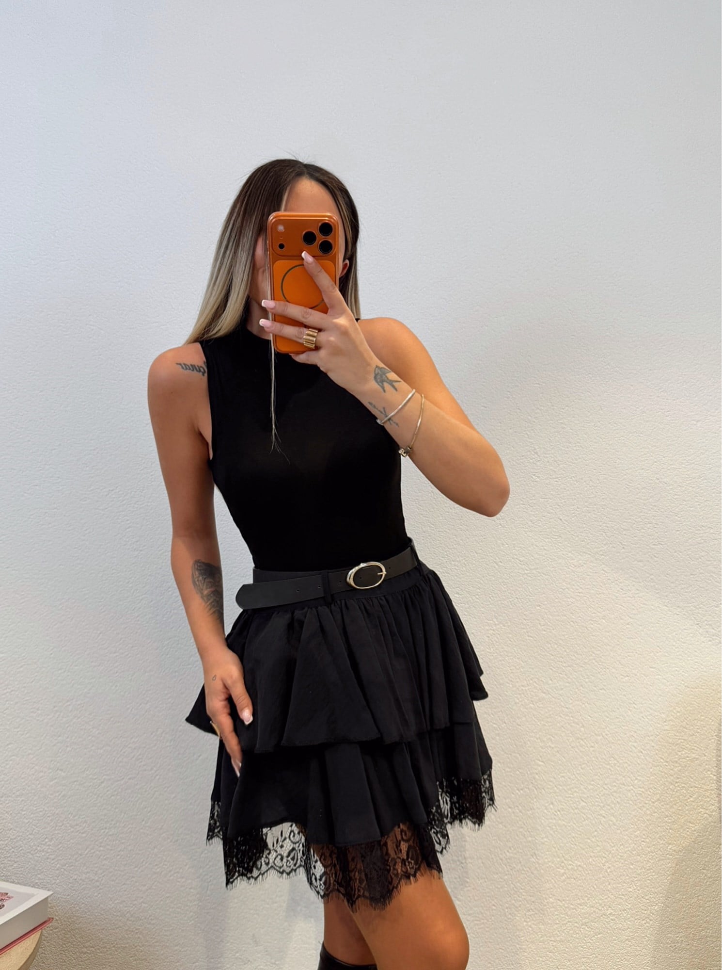 Halter Yaka Siyah Kaşmir Crop