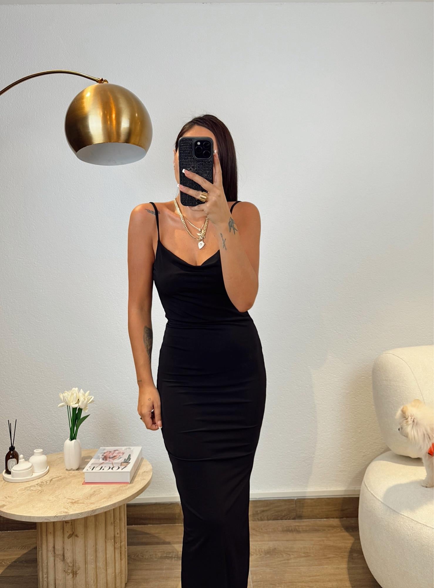 İp Askılı Sırt Dekolteli Siyah Midi Elbise