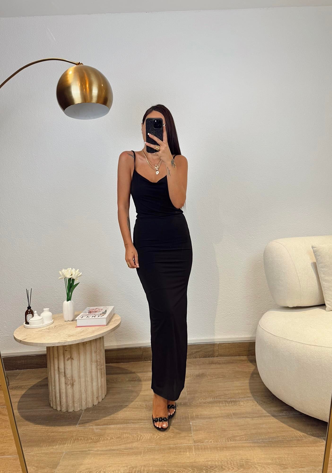 İp Askılı Sırt Dekolteli Siyah Midi Elbise