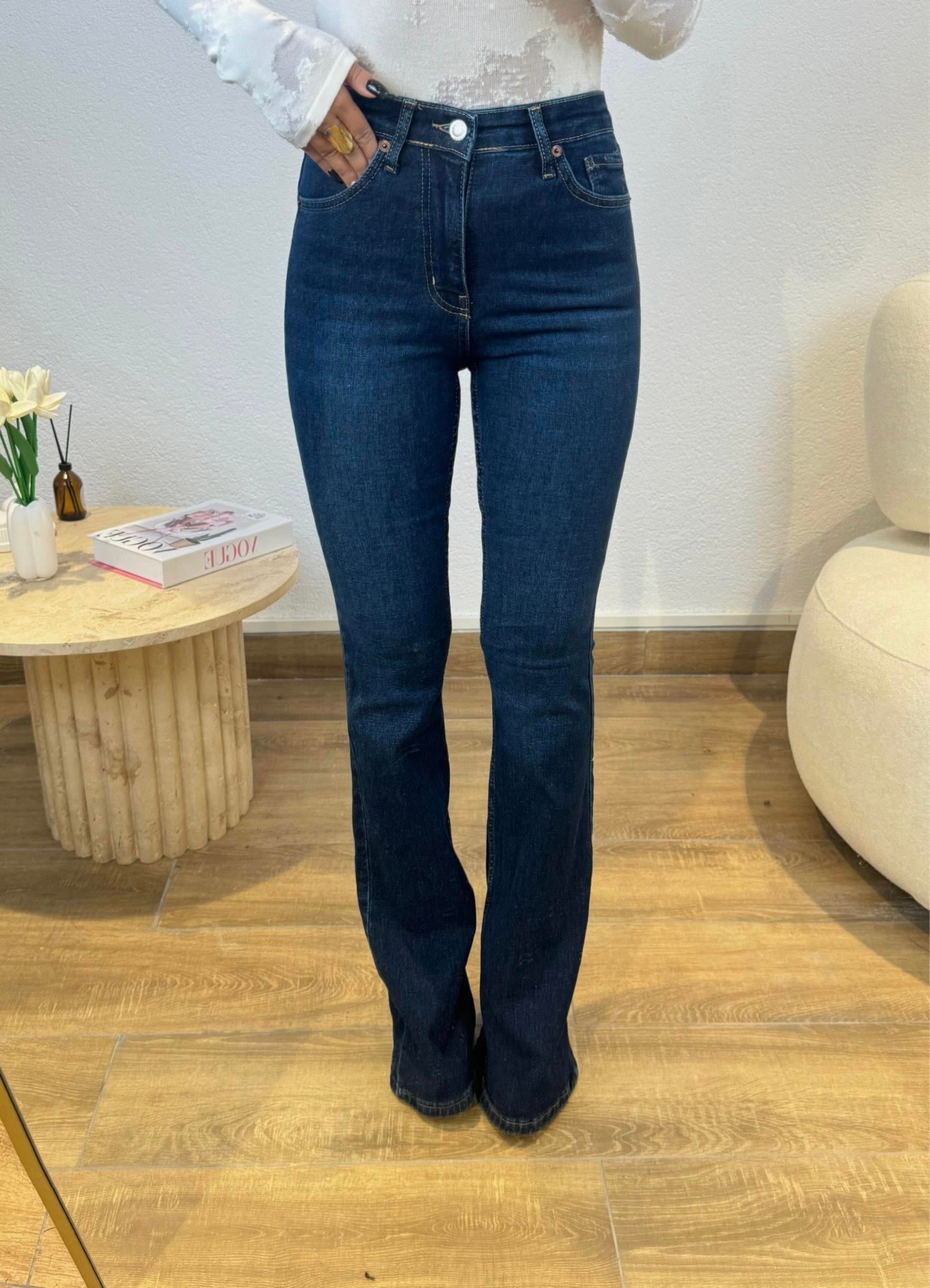 İspanyol Paça Toparlayıcı Laci Jean