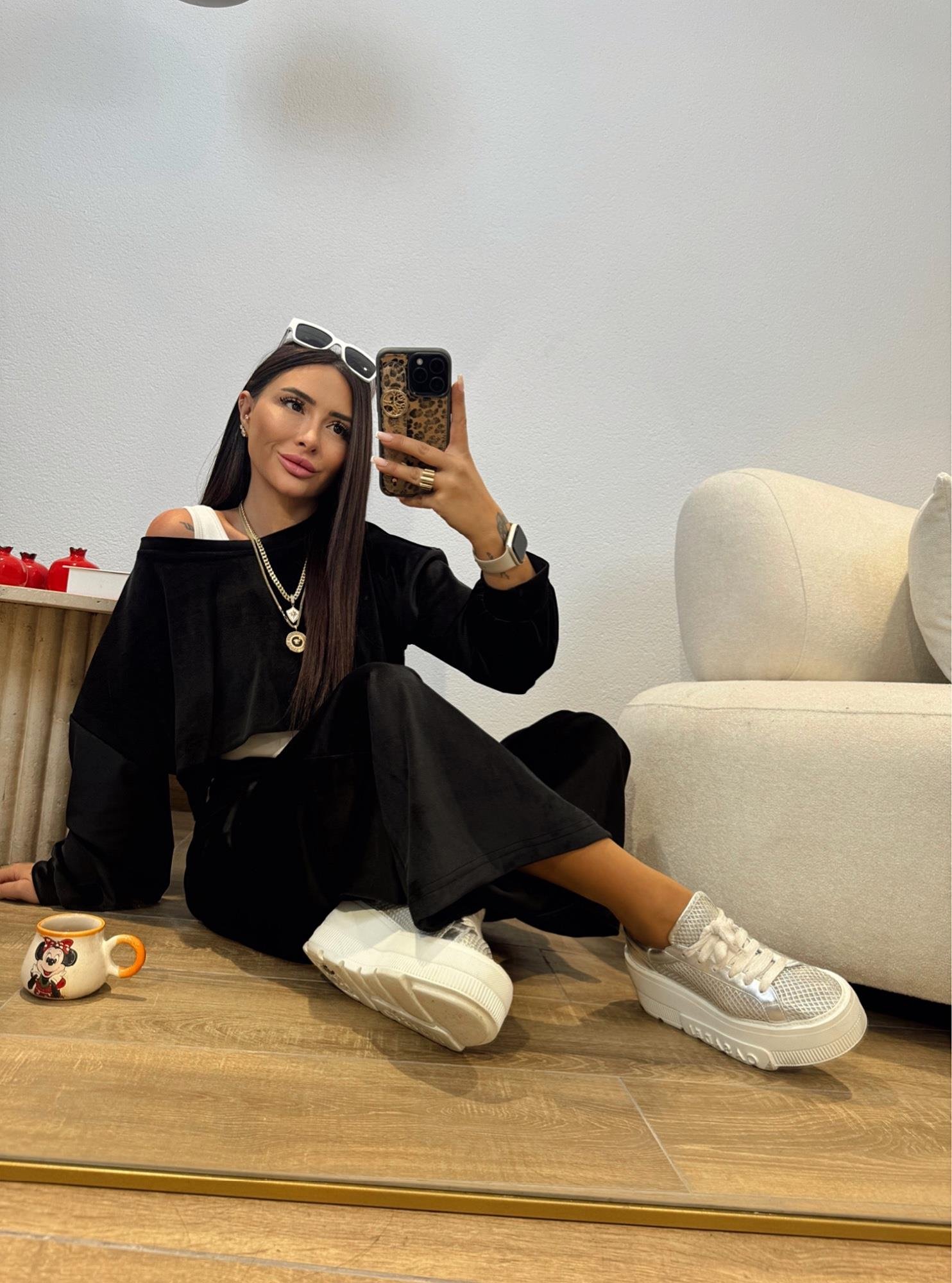 Kadife Üçlü Rahat Takım