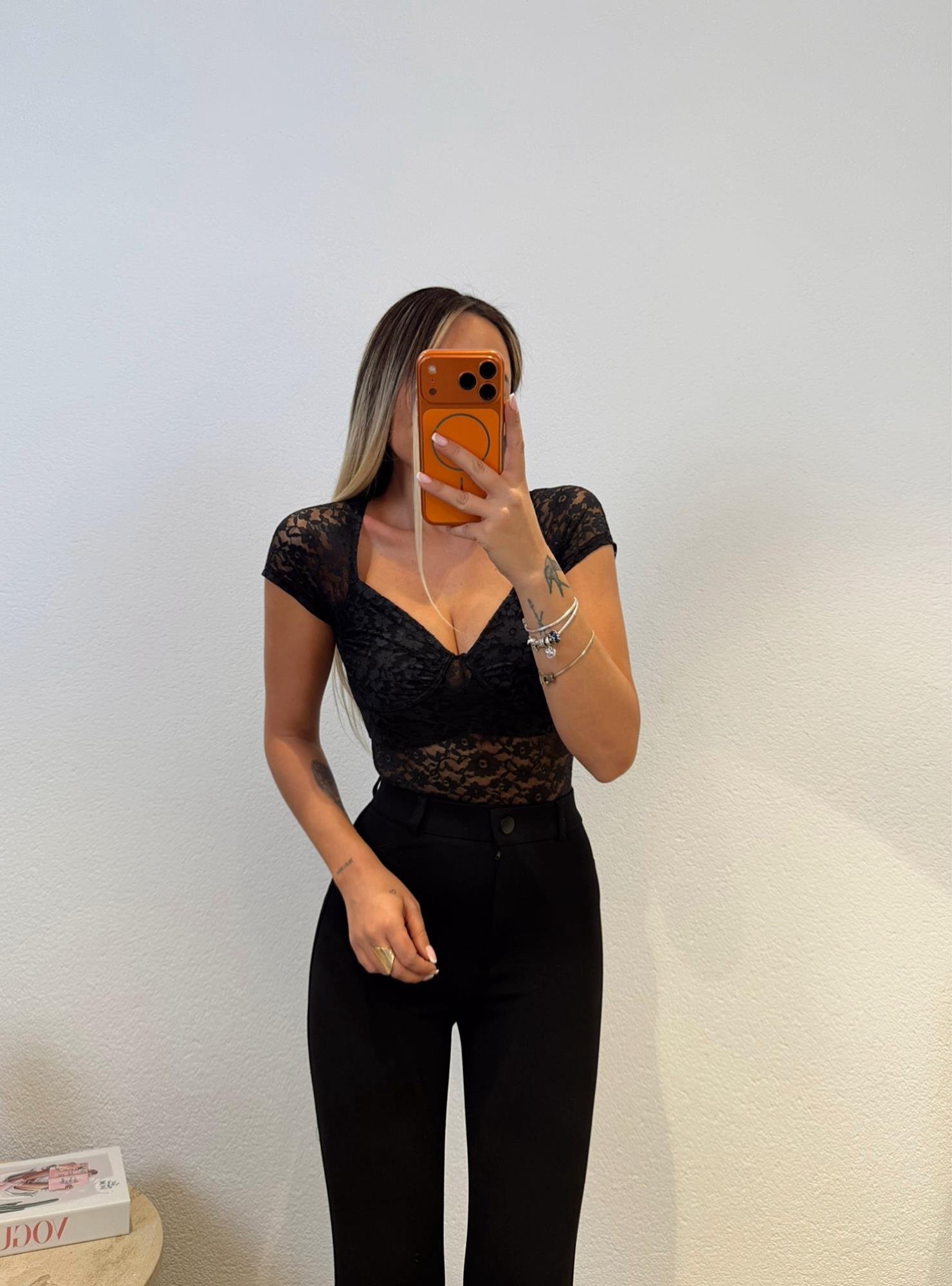 Kalp Yaka Dantel Crop