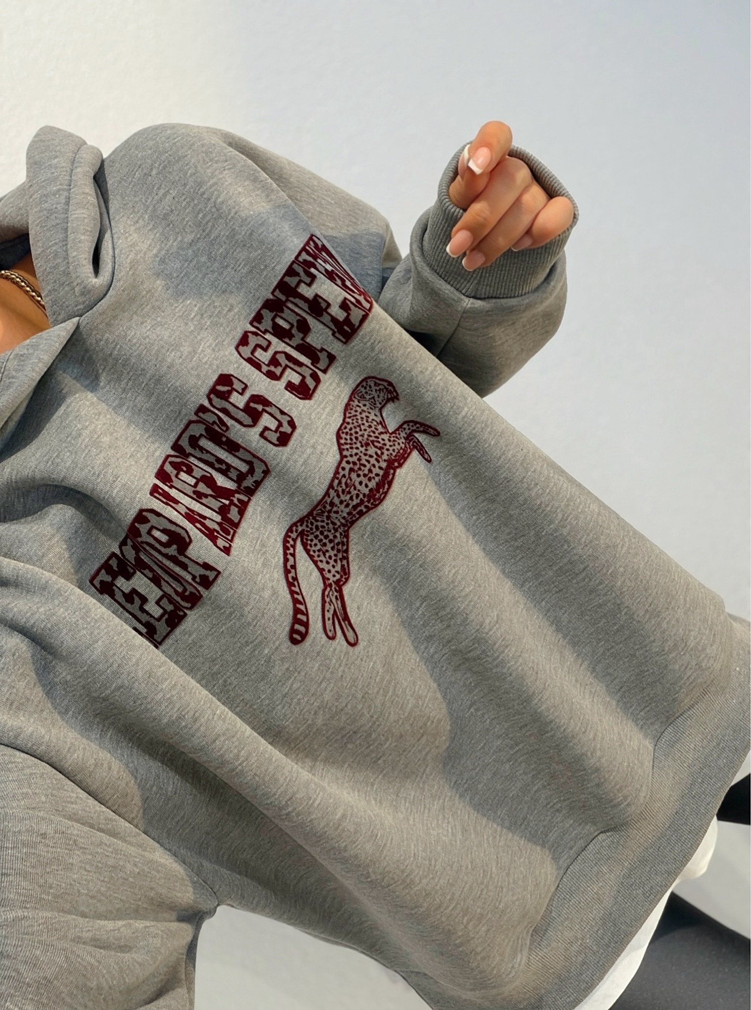 Kapişonlu Basic Detay Leopar Baskı Sweatshirt 