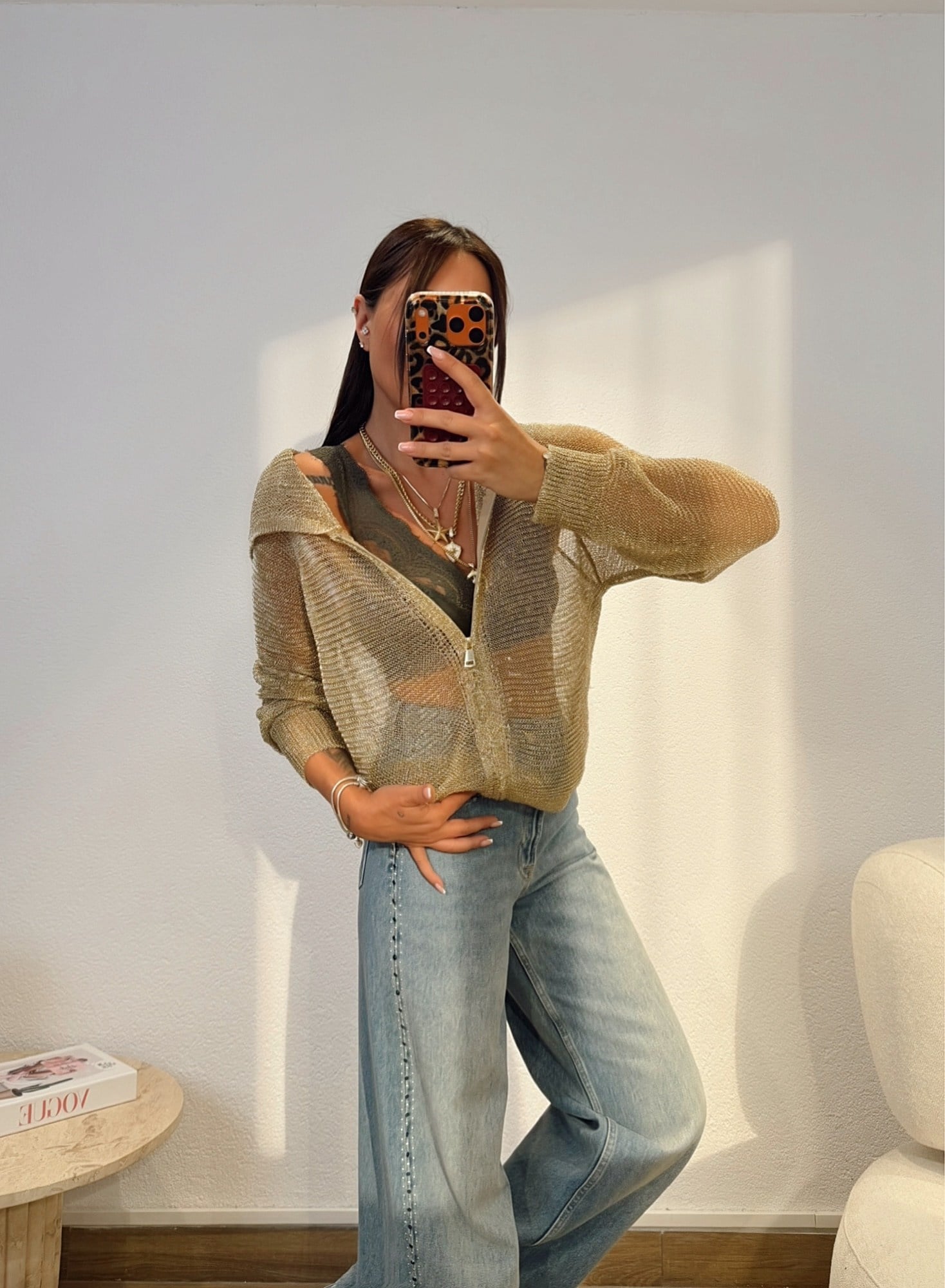 Kapişonlu Gold Transparan Hırka