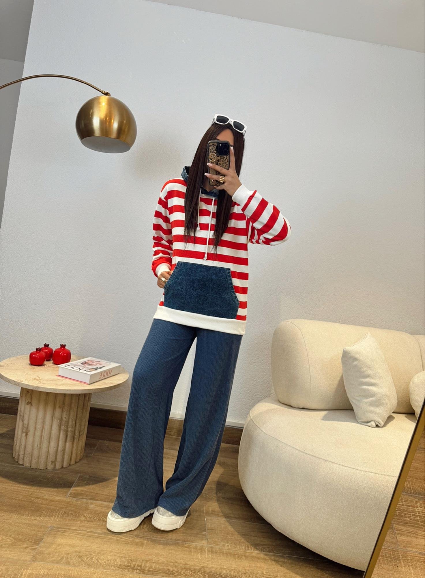 Kapişonlu Jean Detay Kırmızı Çizgili Sweatshirt