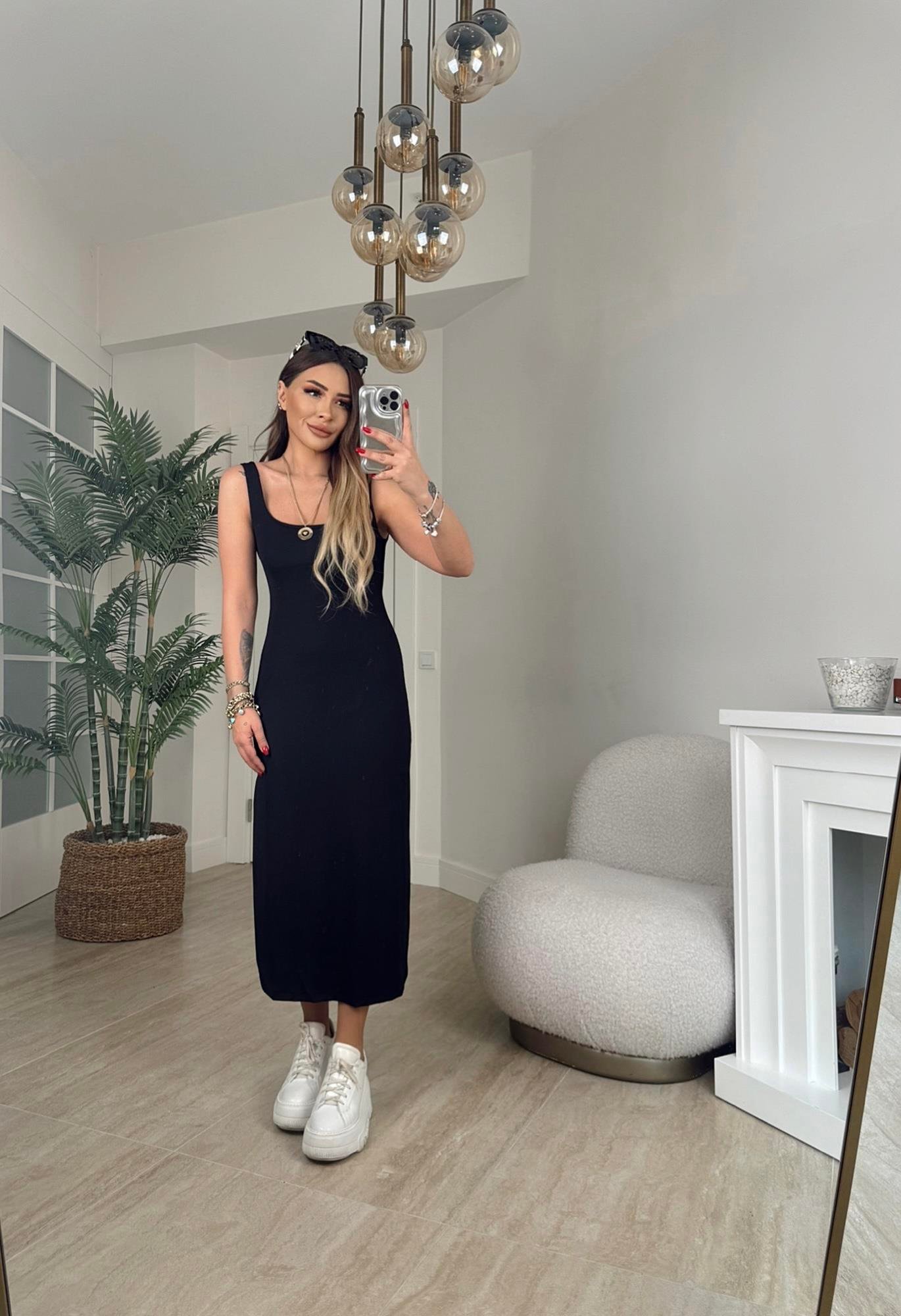 Kare Yaka Basic Midi Boy Elbise