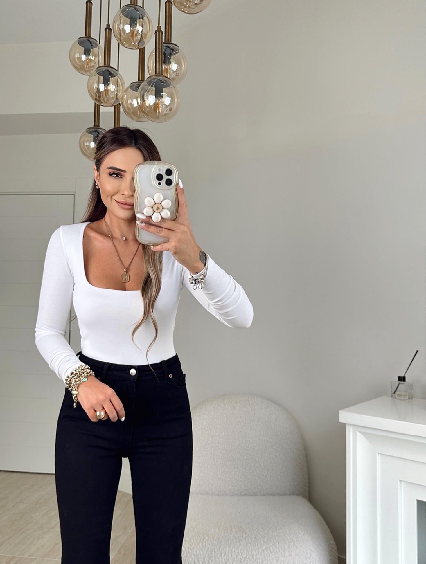 Kare Yaka Çift Kat Uzun Kollu Beyaz Crop
