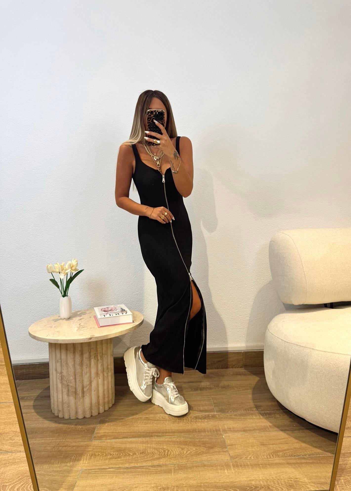 Kare Yaka Fermuarlı Kolsuz Midi Boy Elbise