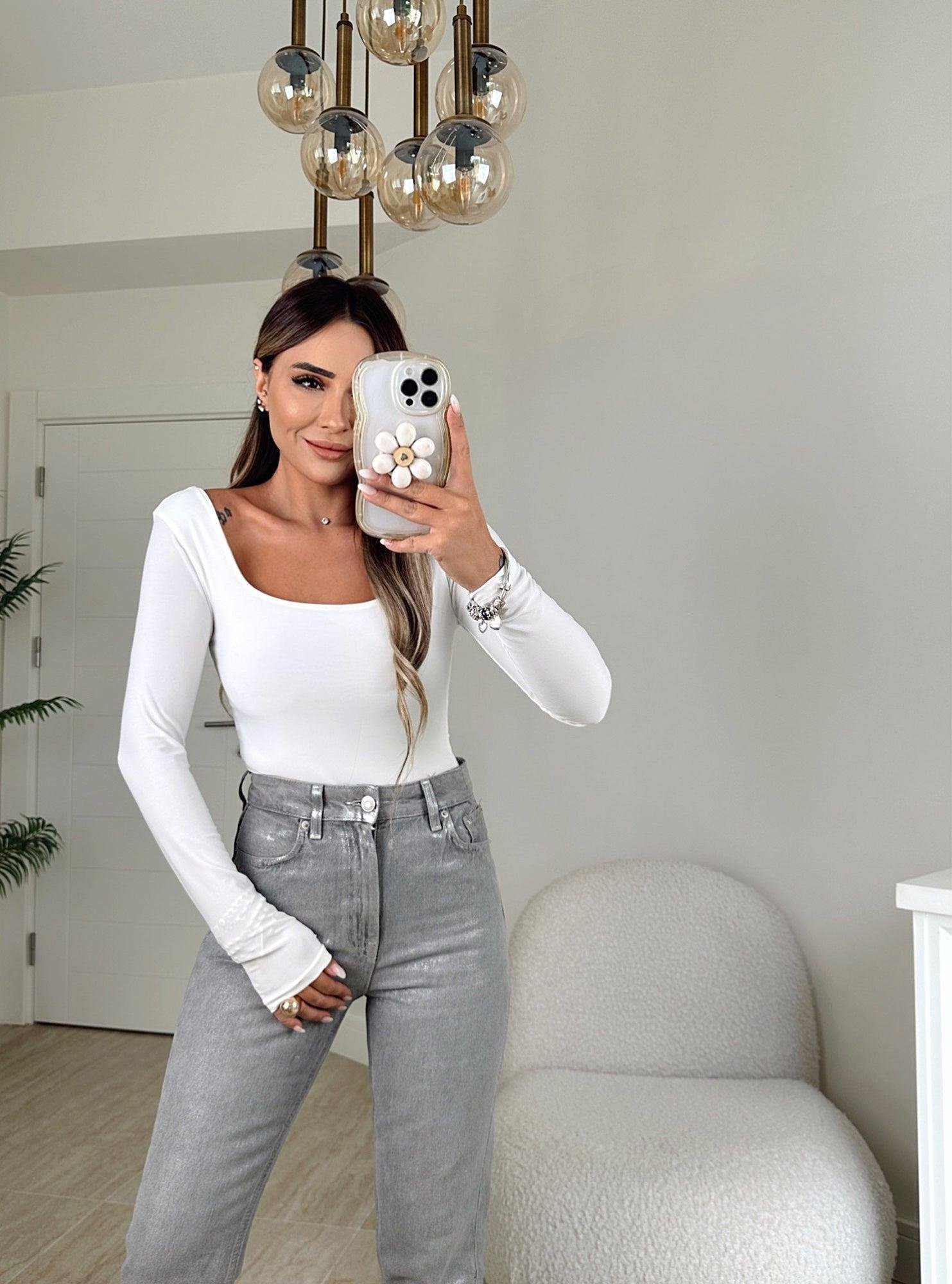 Kare Yaka Sandy Beyaz Bodysuit