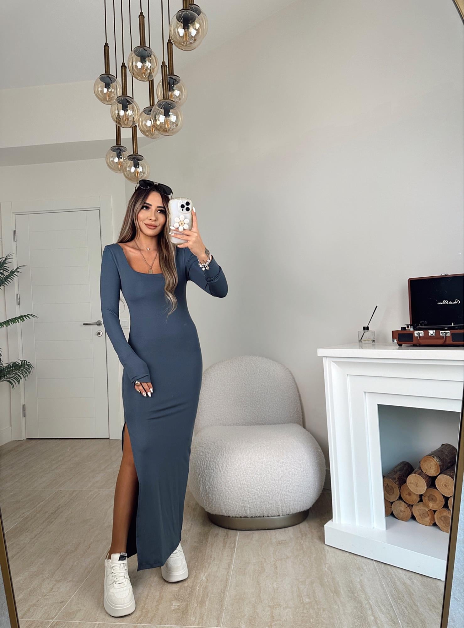 Kare Yaka Sandy Yırtmaçlı Antrasit Midi Elbise