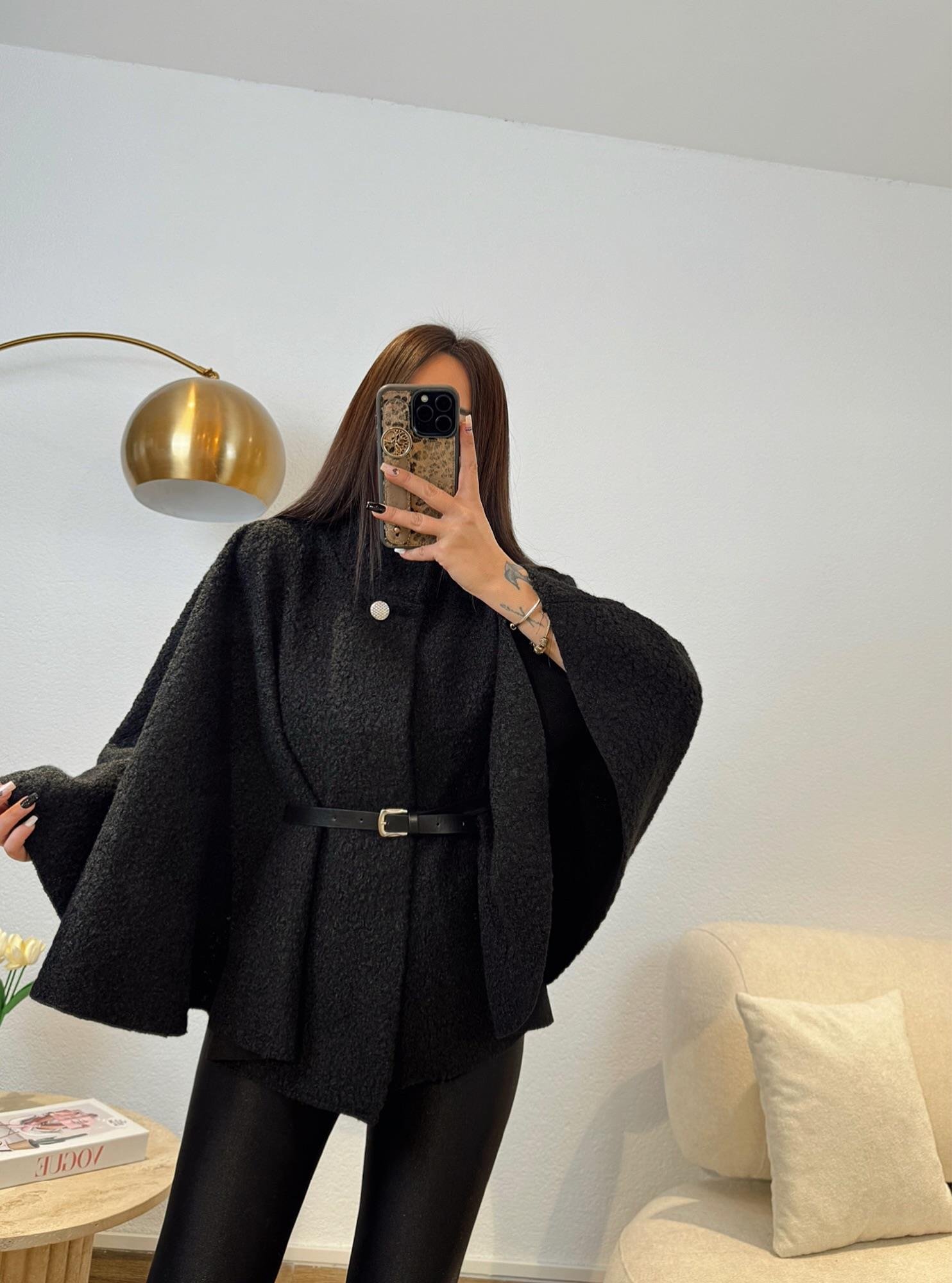 Kemerli Siyah Buklet Panço