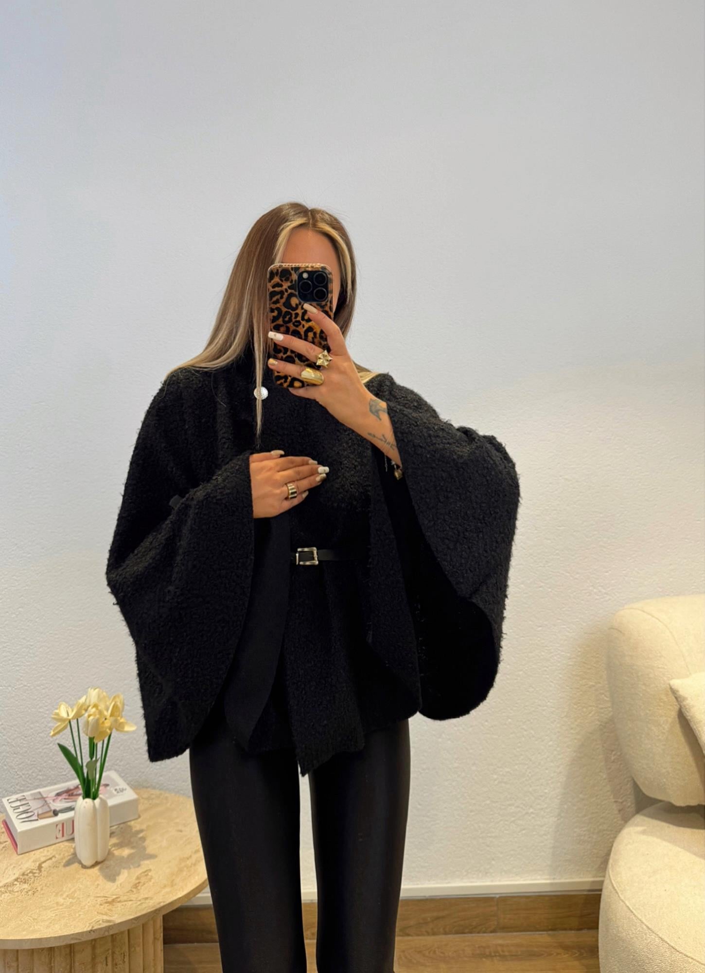 Kemerli Siyah Buklet Panço