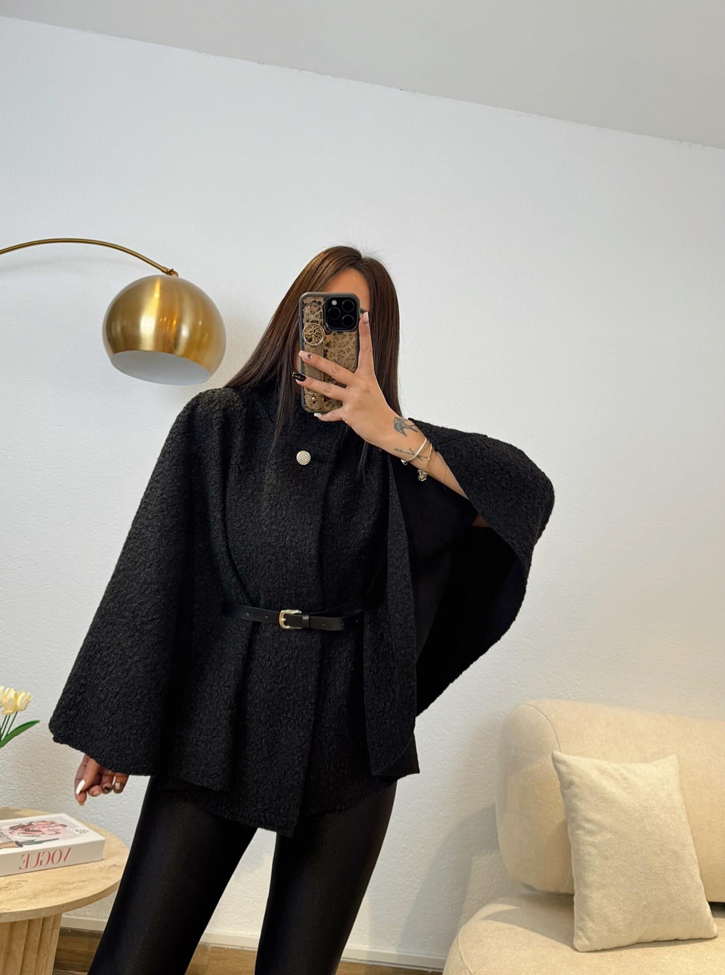 Kemerli Siyah Buklet Panço