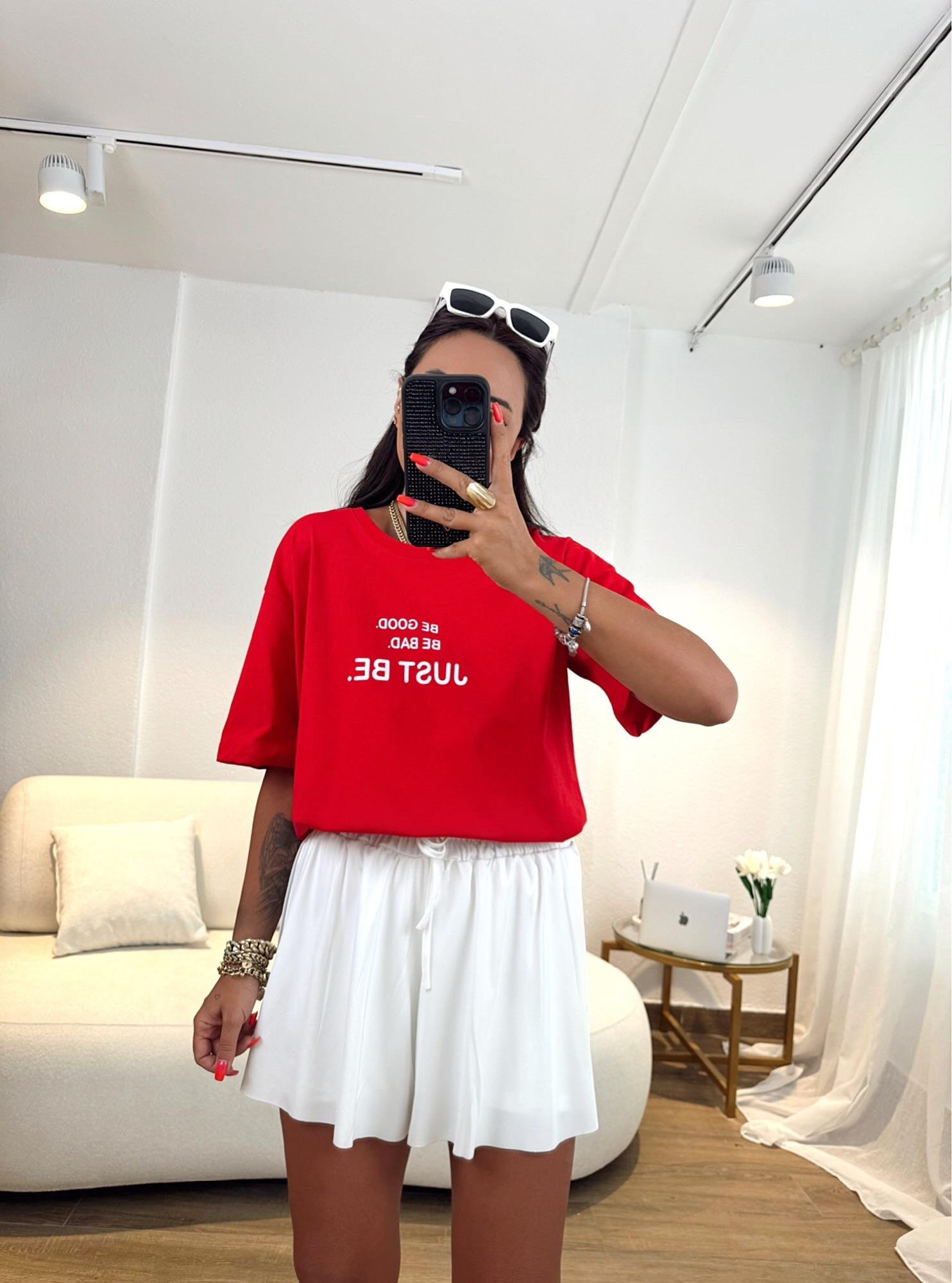 Kırmızı Baskılı Oversize Tshirt
