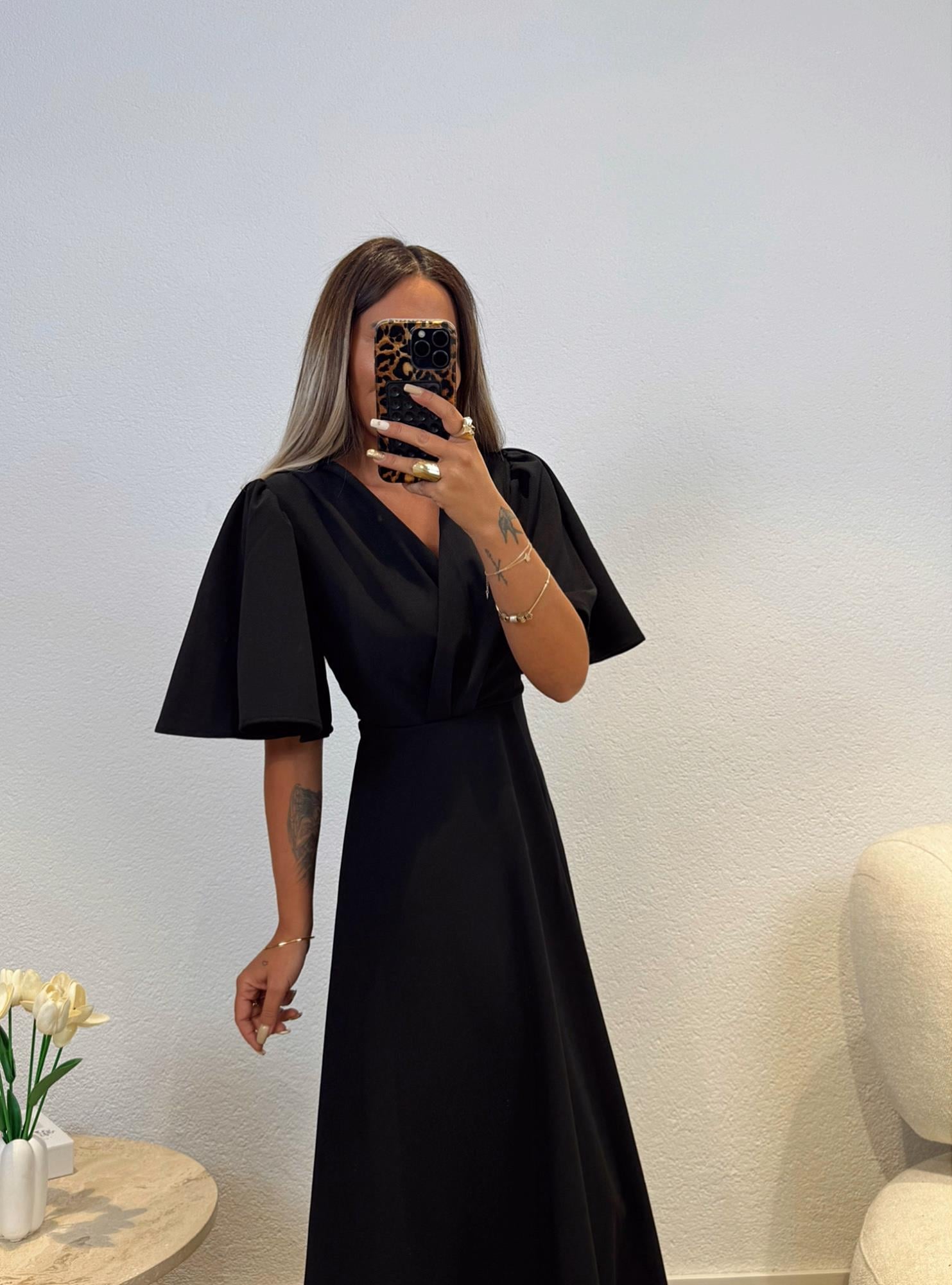 Kloş Crep Siyah Midi Elbise