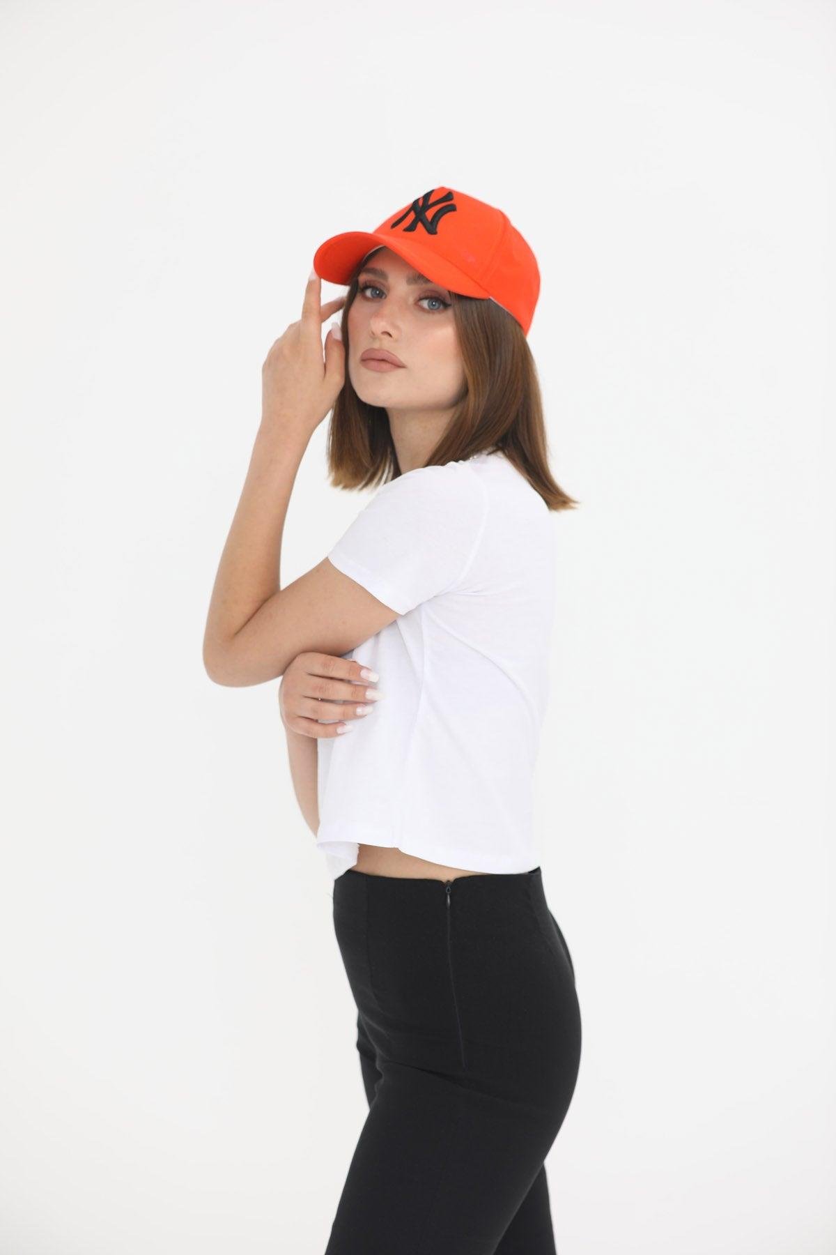 Kolye Detay Crop Basic