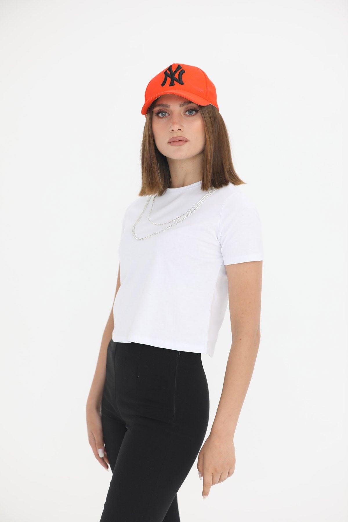 Kolye Detay Crop Basic