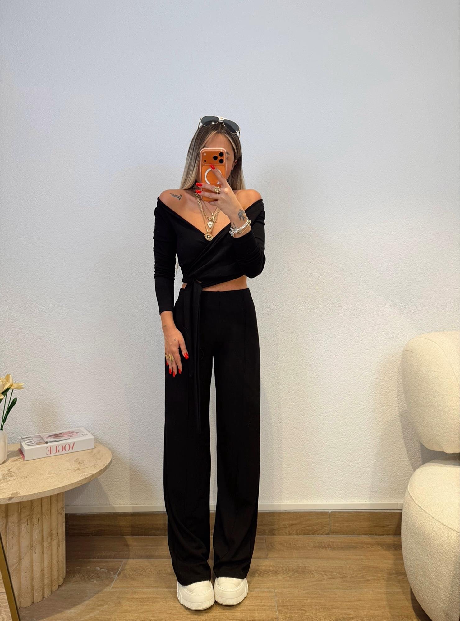 Kruvaze Model Siyah Takım
