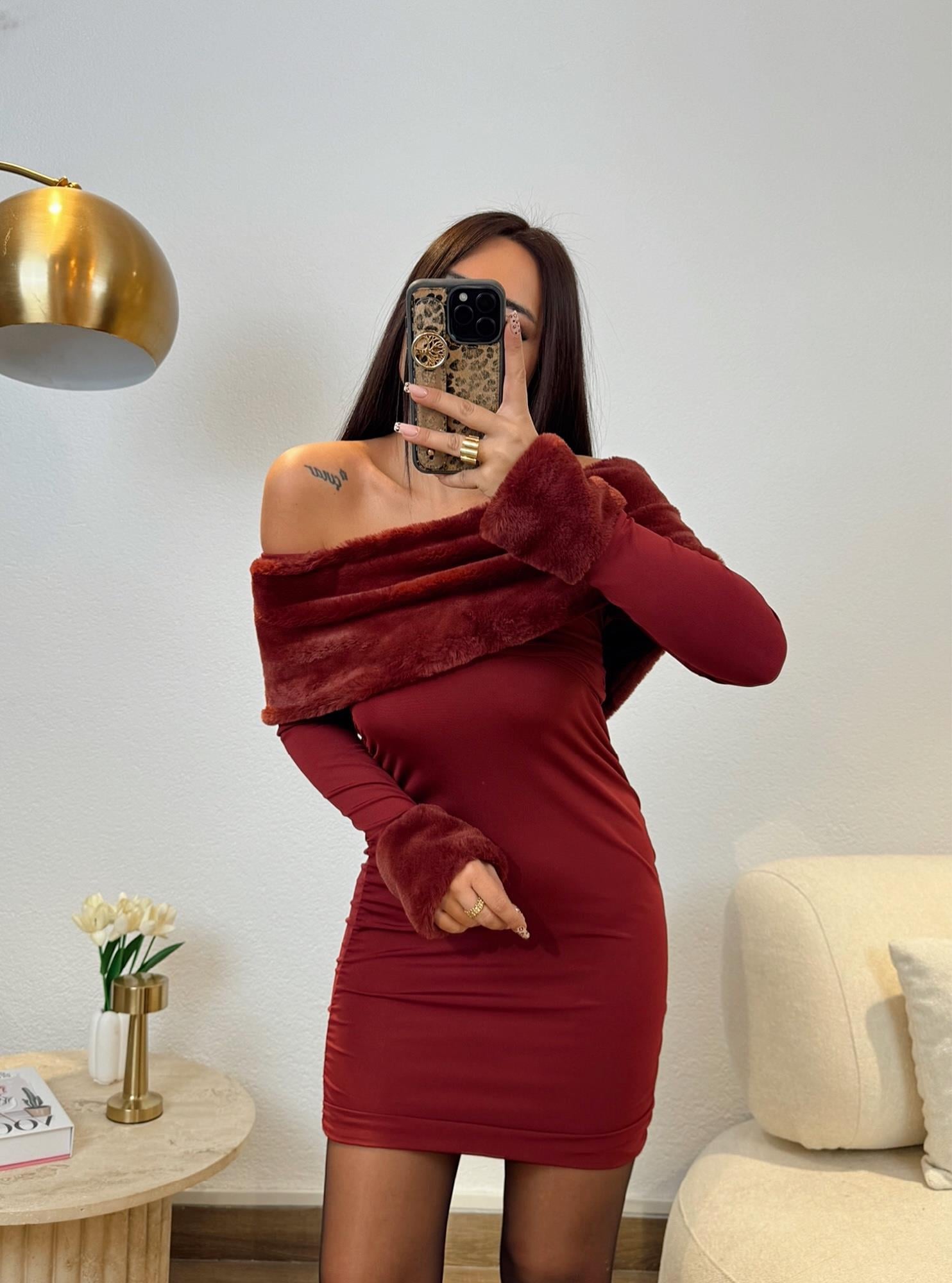 Kürk Detay Madonna Yaka Bordo Drapeli Elbise
