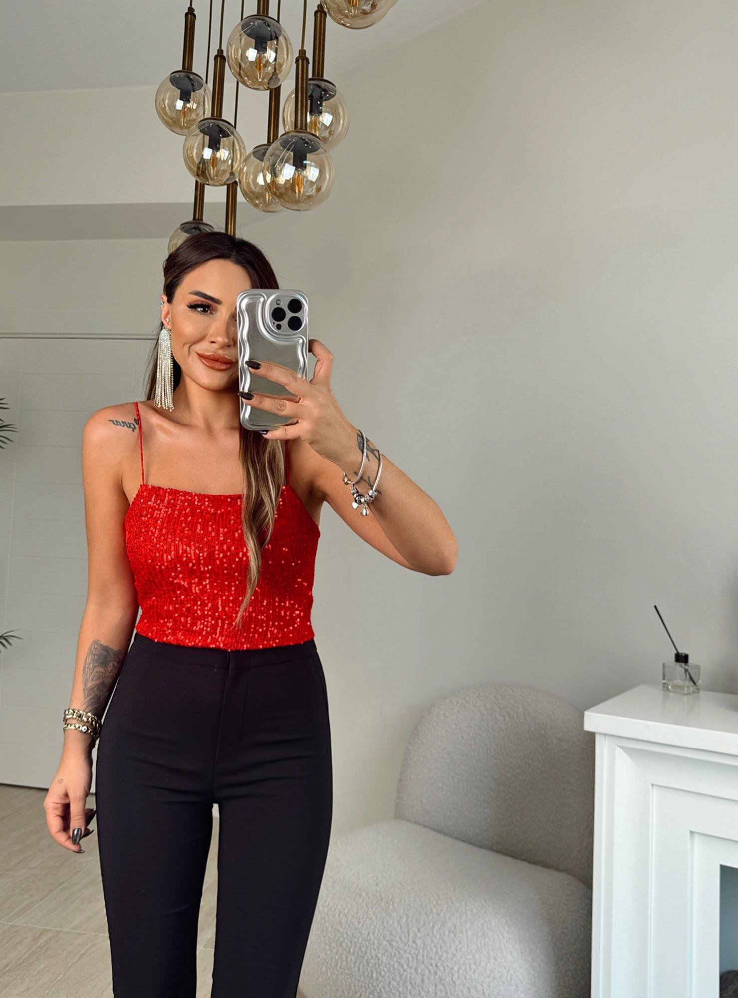 Lastik Askılı Kırmızı Payet Crop