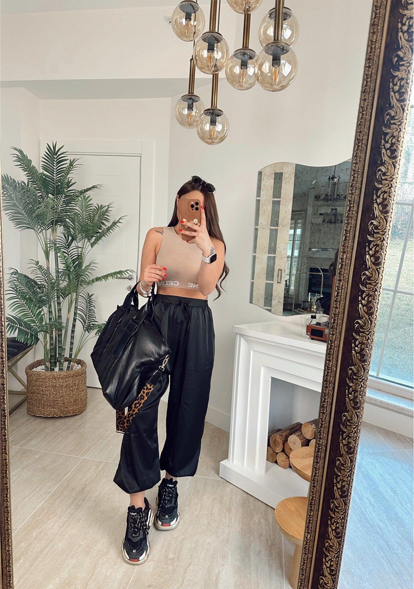 Marka Model Halter Yaka Taba Crop