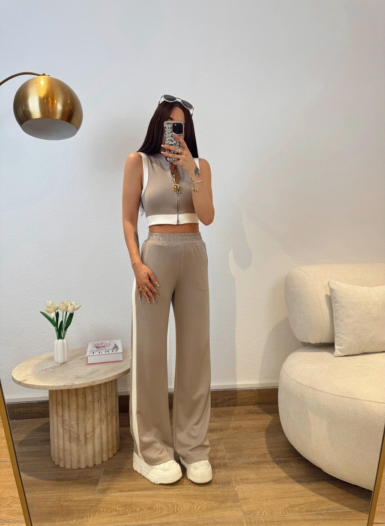 Marka Model Şeritli Vizon Eşofman Takımı