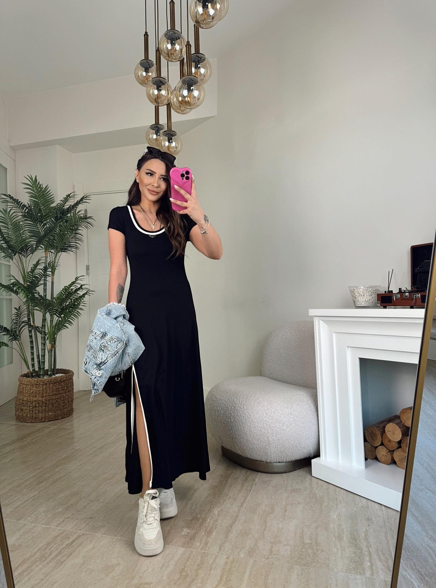 Marka Model Şeritli Yırtmaçlı Maxi Elbise