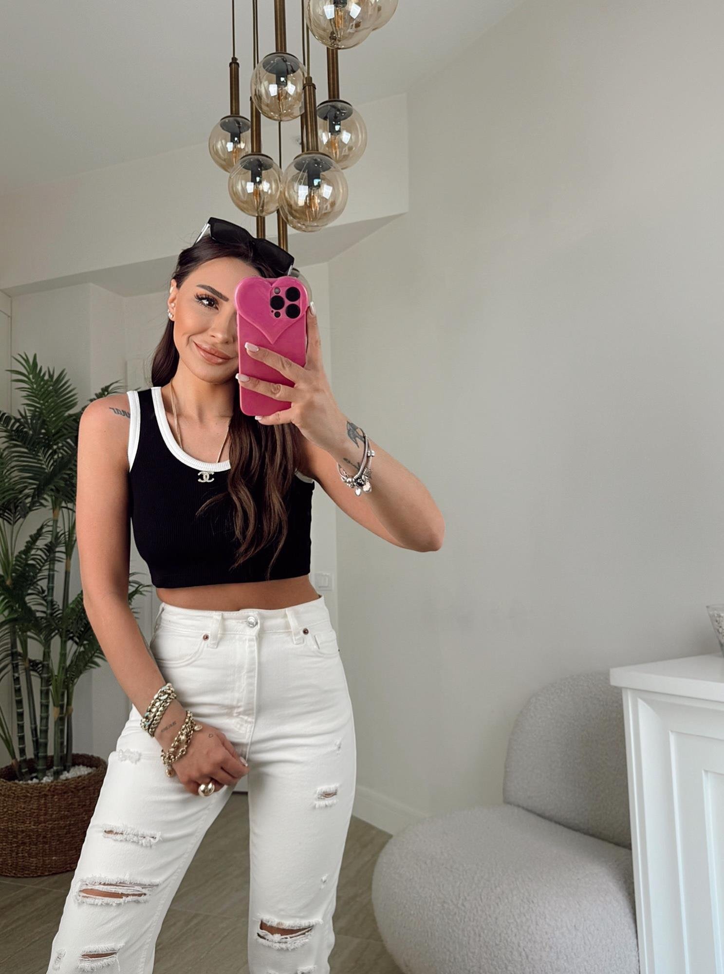 Marka Model Siyah Crop Atlet