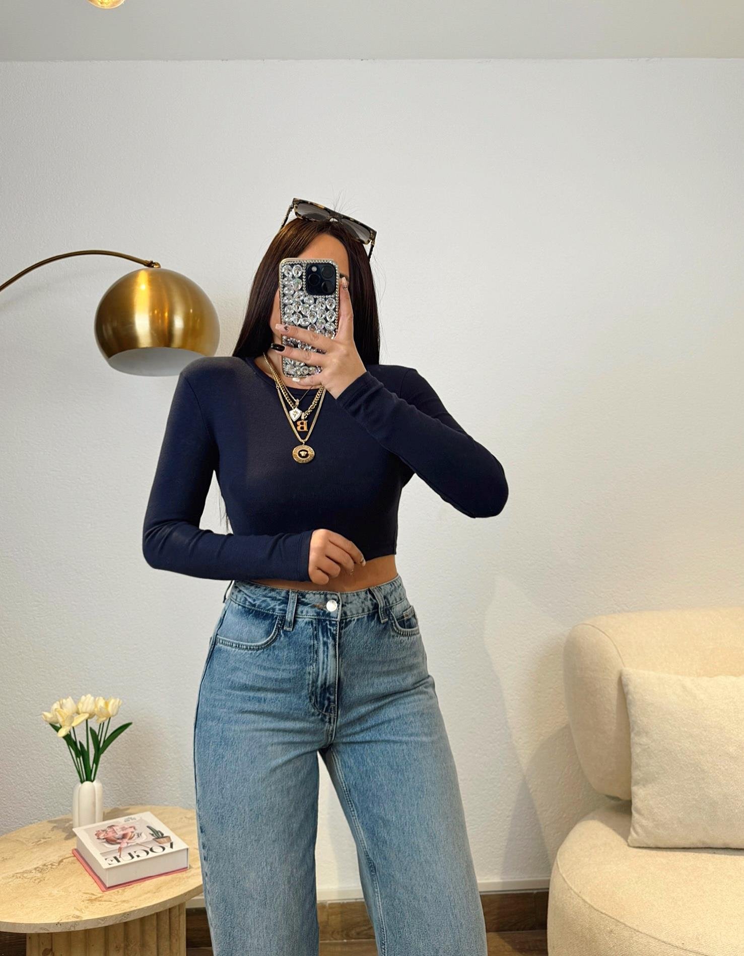 Modal Doku Laci Crop