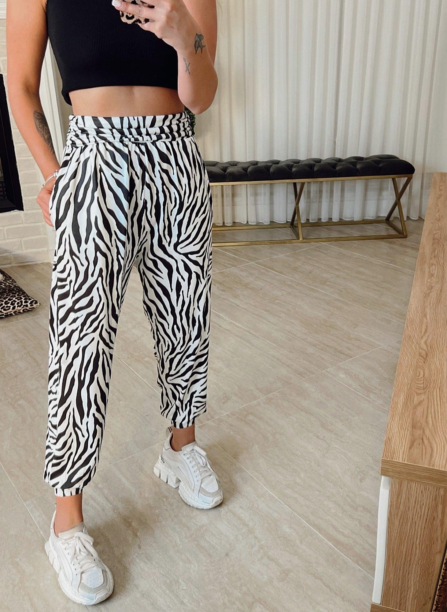 Modal Dokulu Zebra şalvar