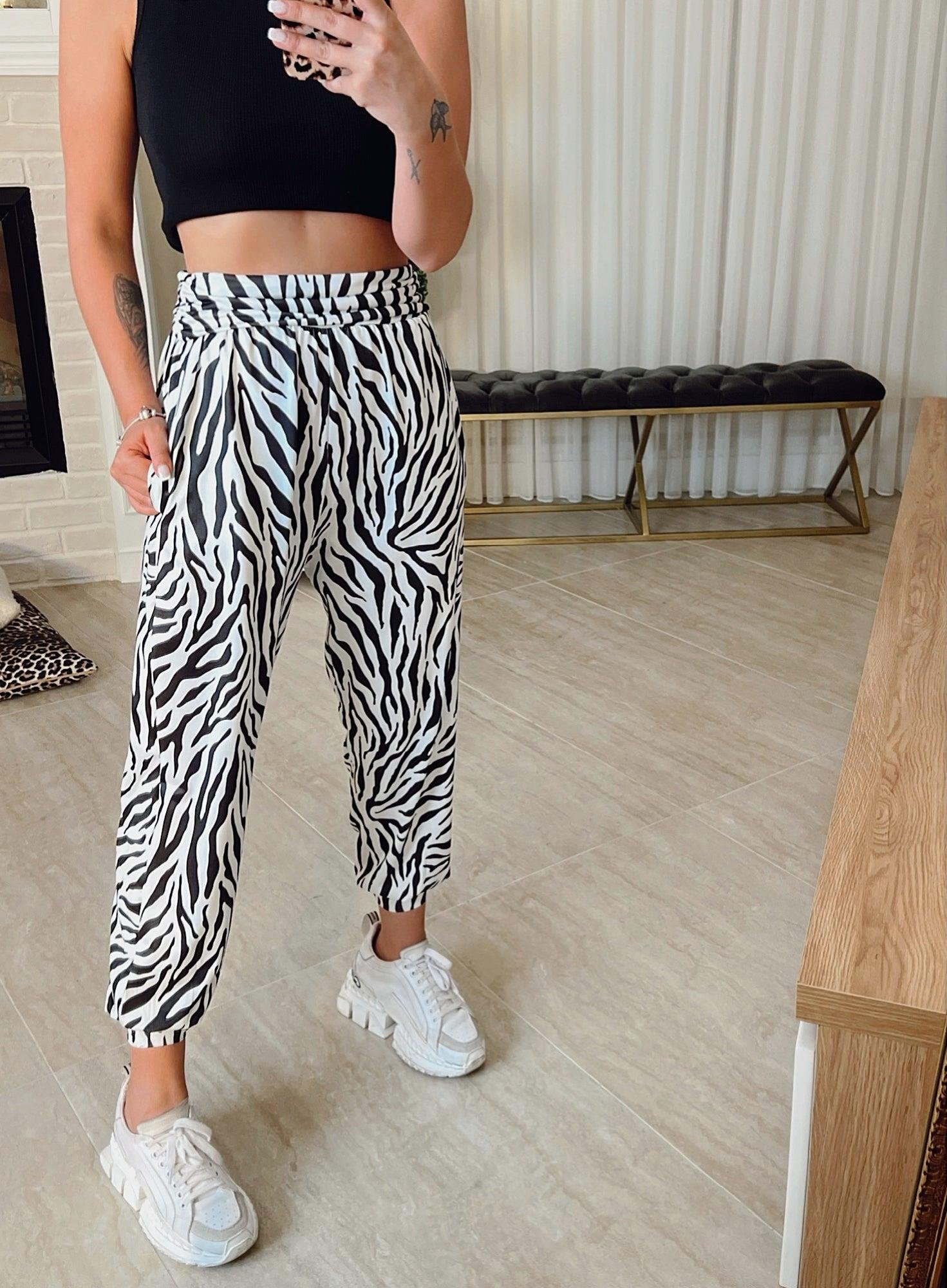 Modal Dokulu Zebra şalvar