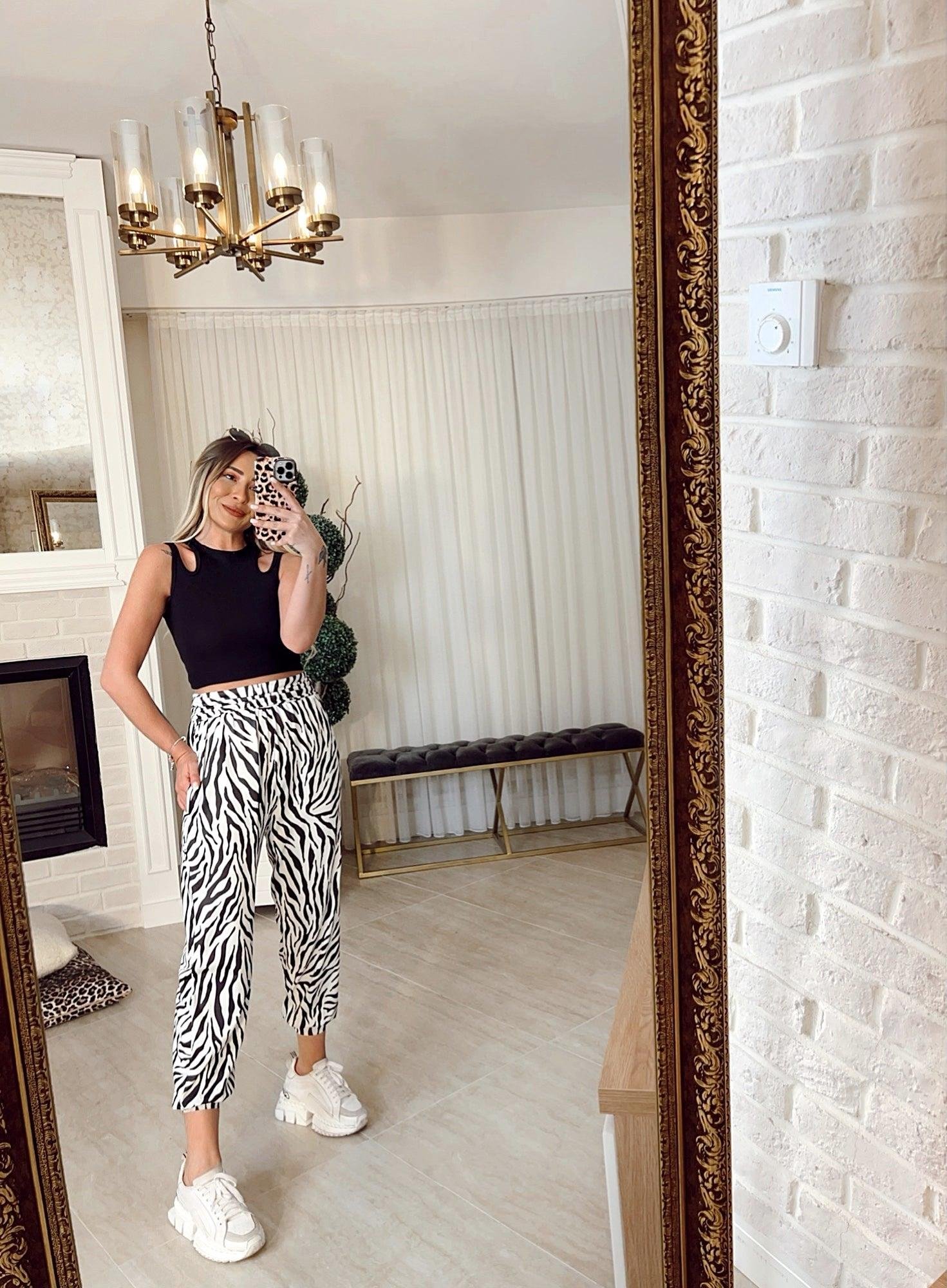 Modal Dokulu Zebra şalvar