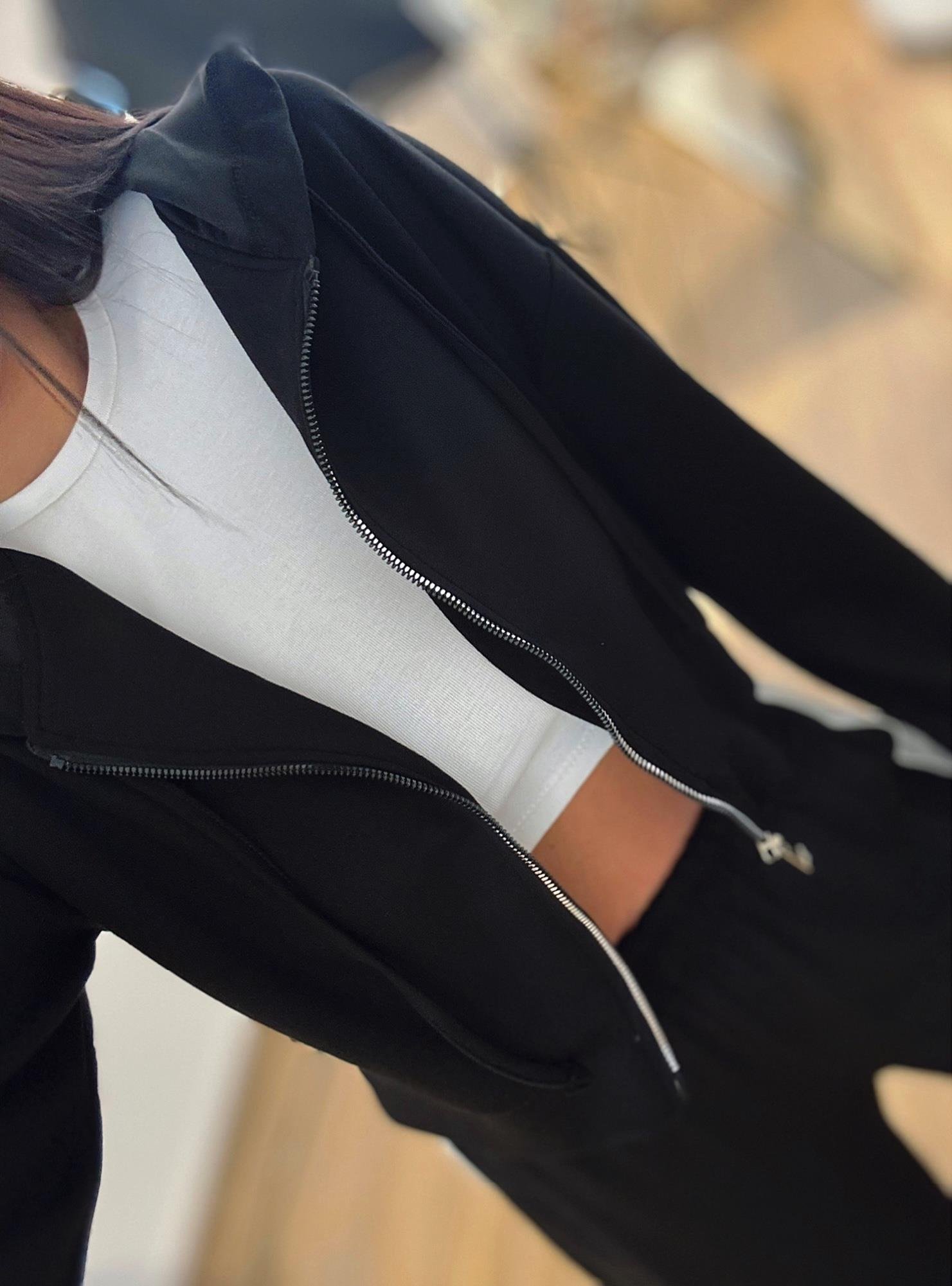 Modal Kapişonlu Crop Hırka