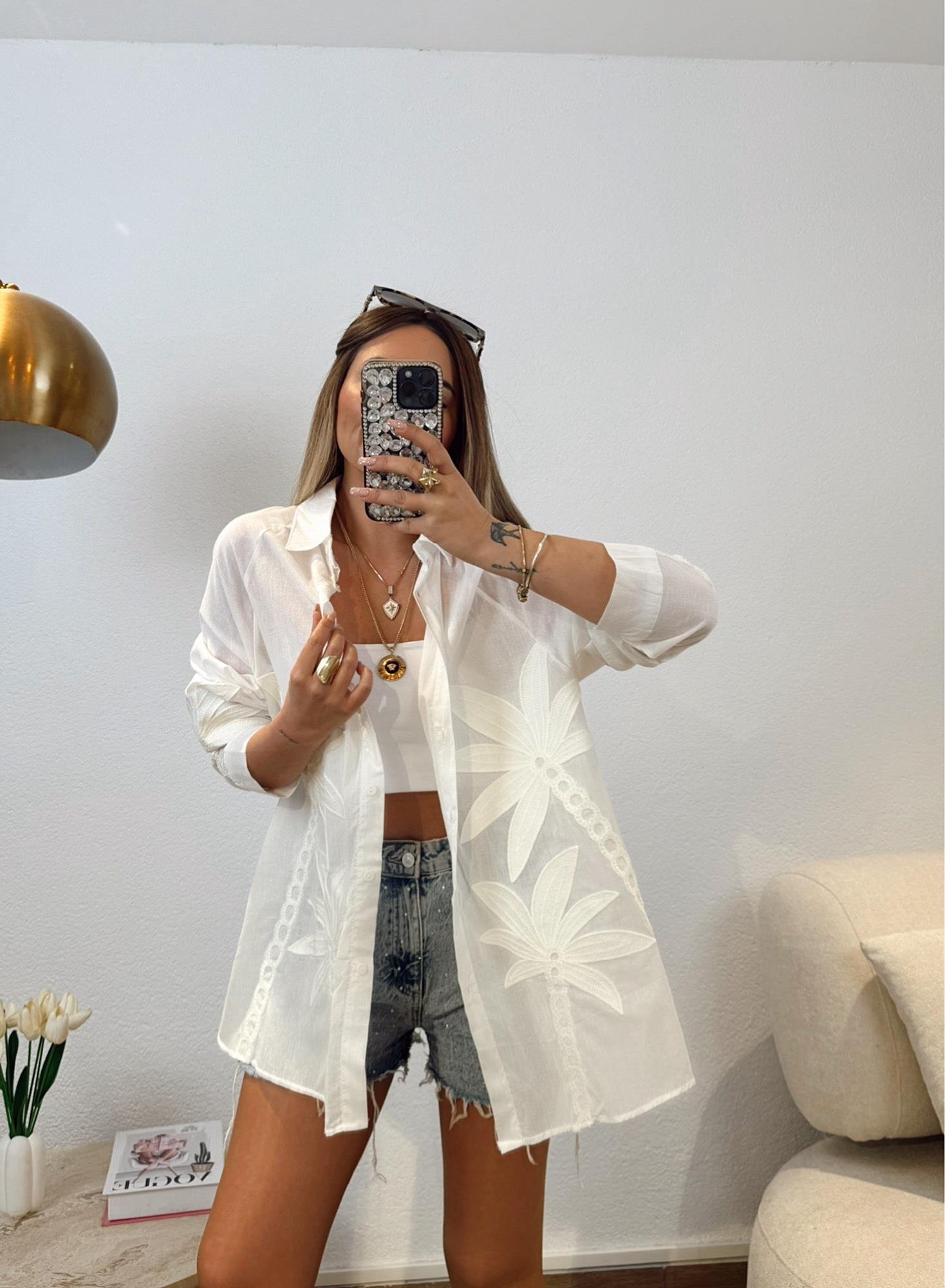 Nakış İşlemeli Oversize Keten Gömlek