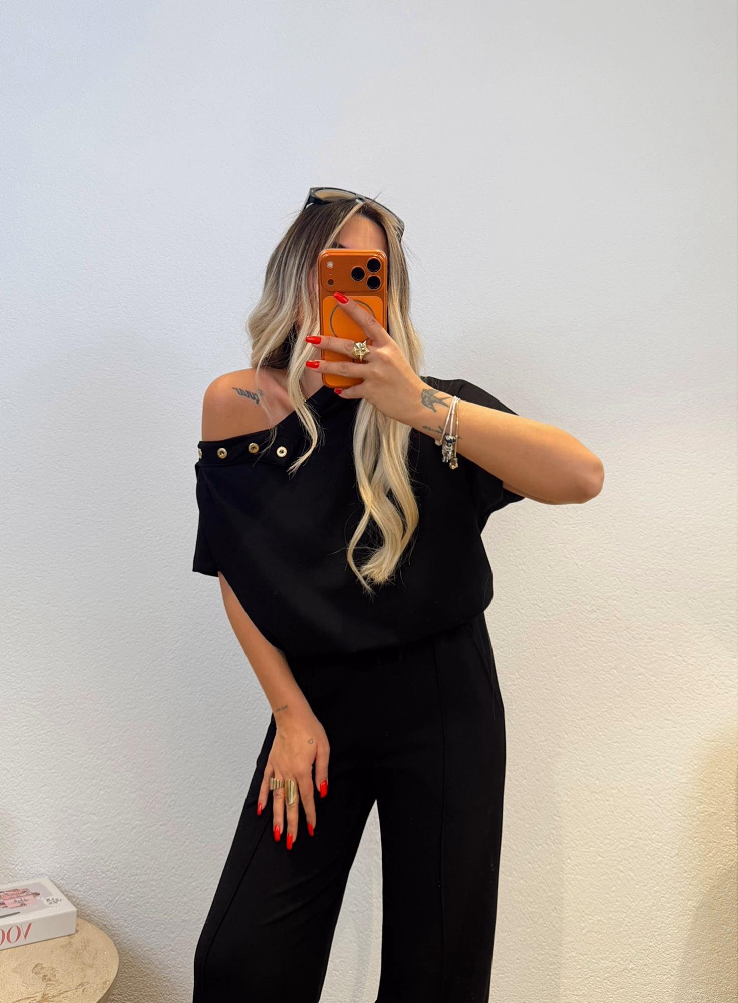 NW Model Omuz Düğme Detay Siyah Takım