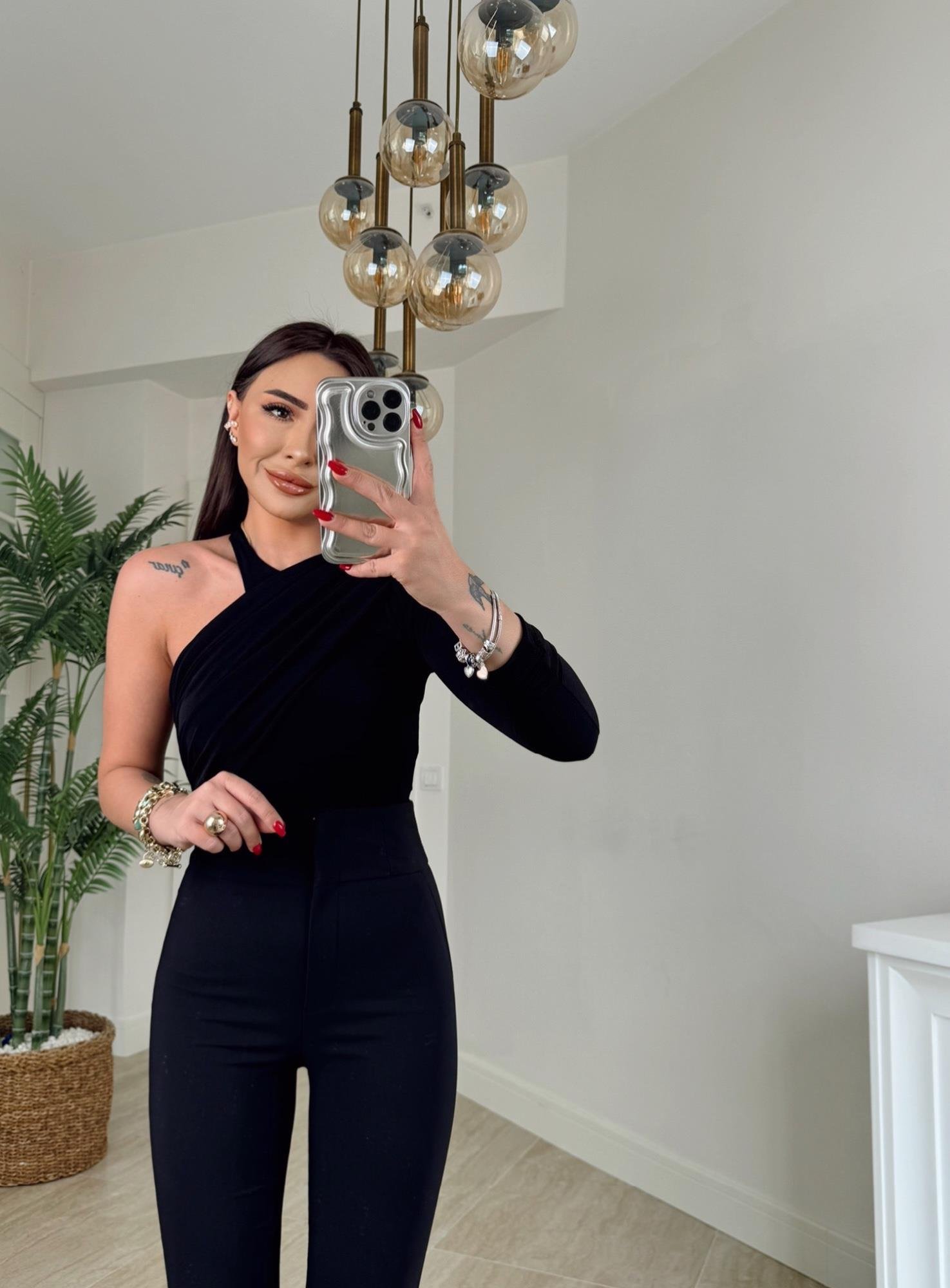 Omuz Detay Sandy Siyah Bodysuit