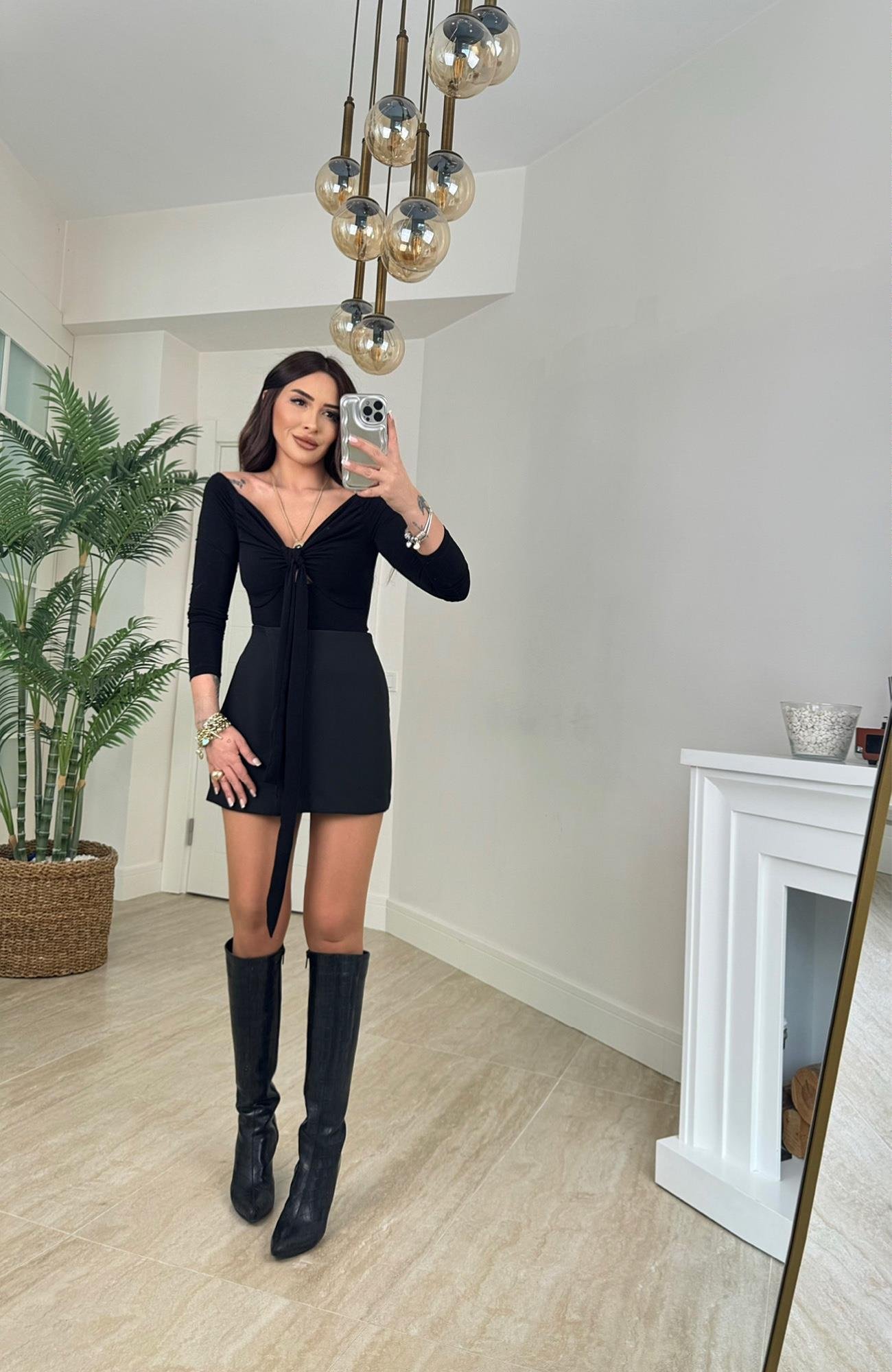 Önden Bağlamalı Sandy Siyah Bodysuit 