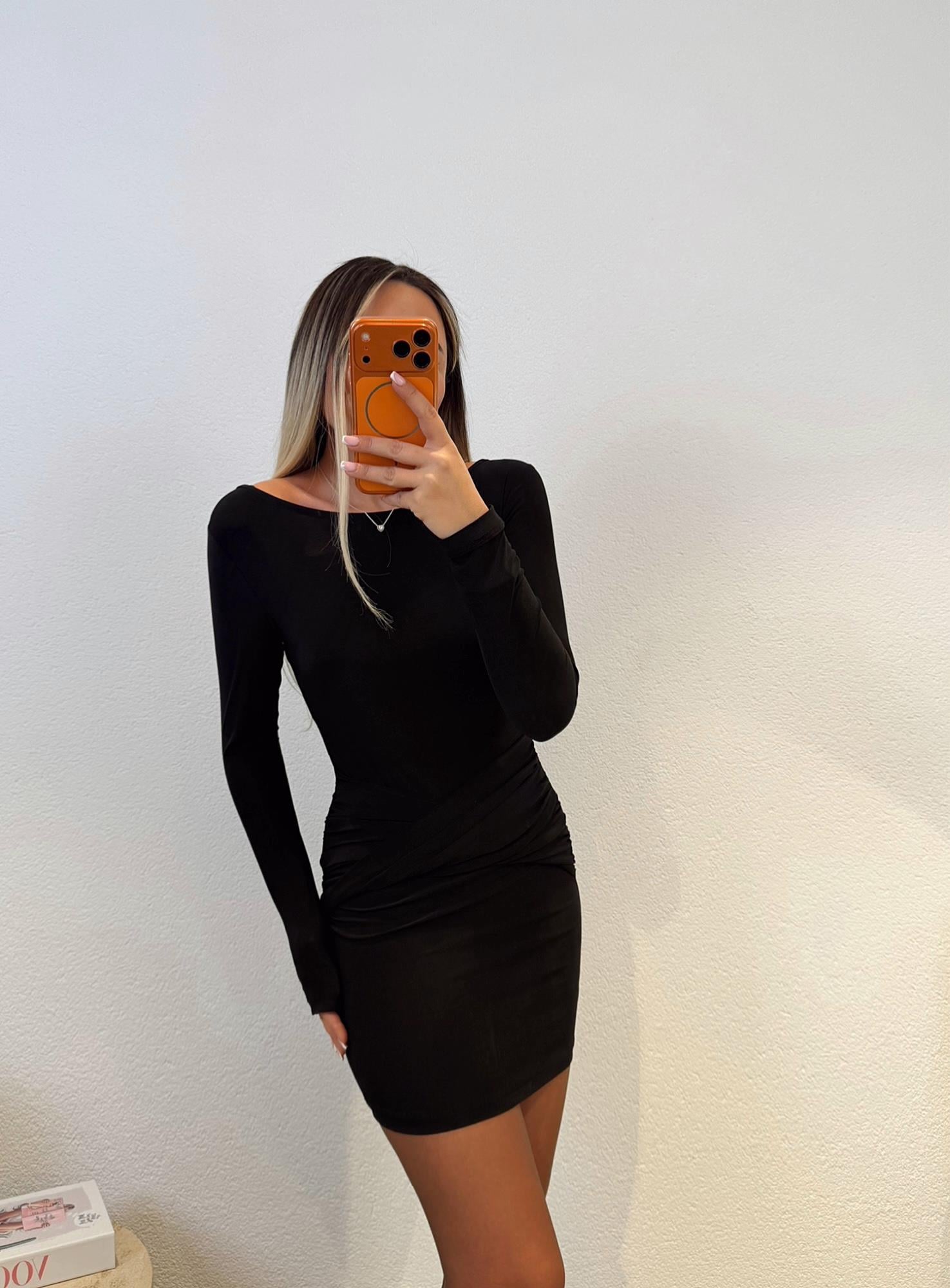 Önü Drapeli Siyah Mini Elbise
