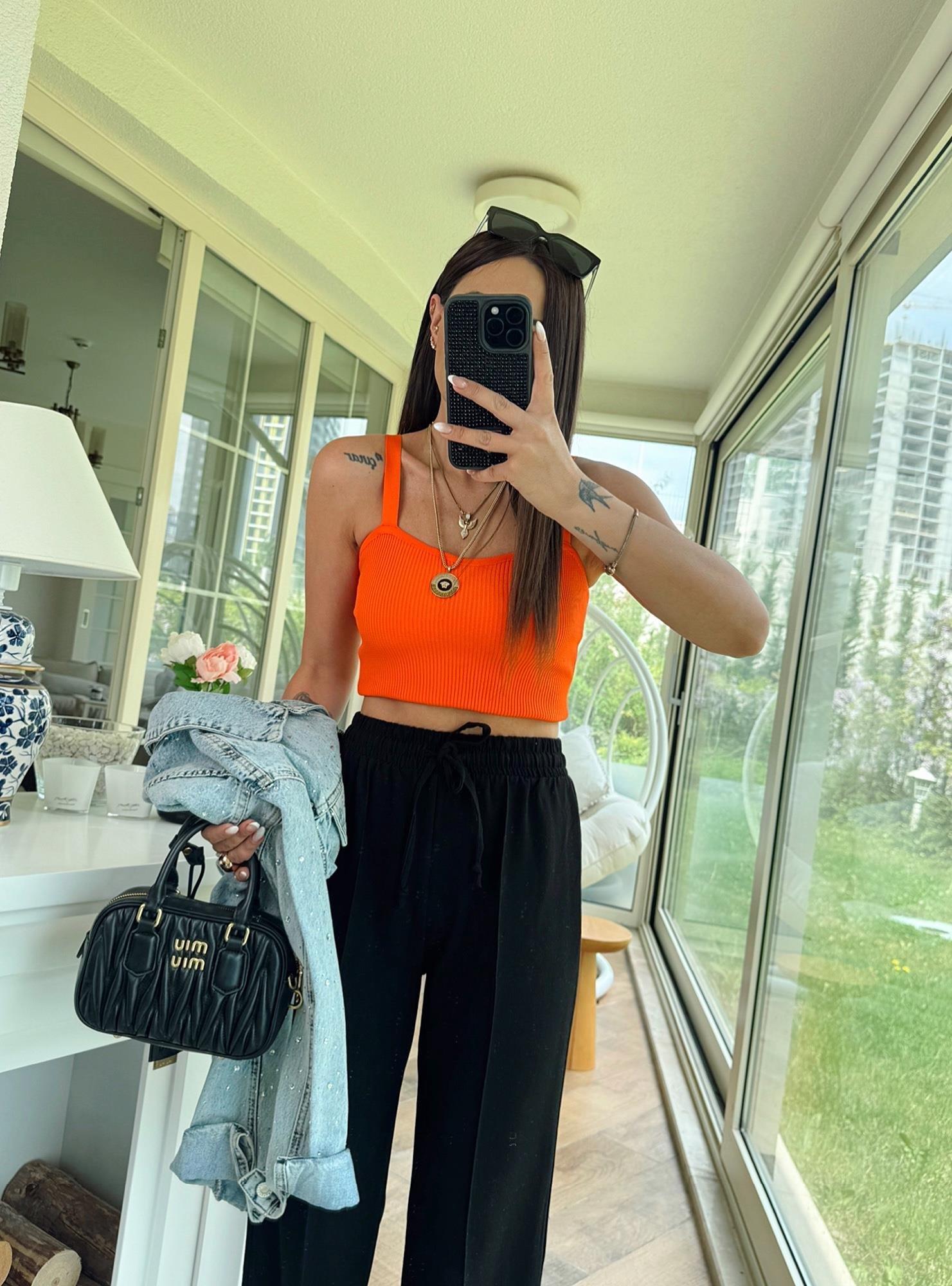Öpücük Yaka Orange Triko Bustiyer