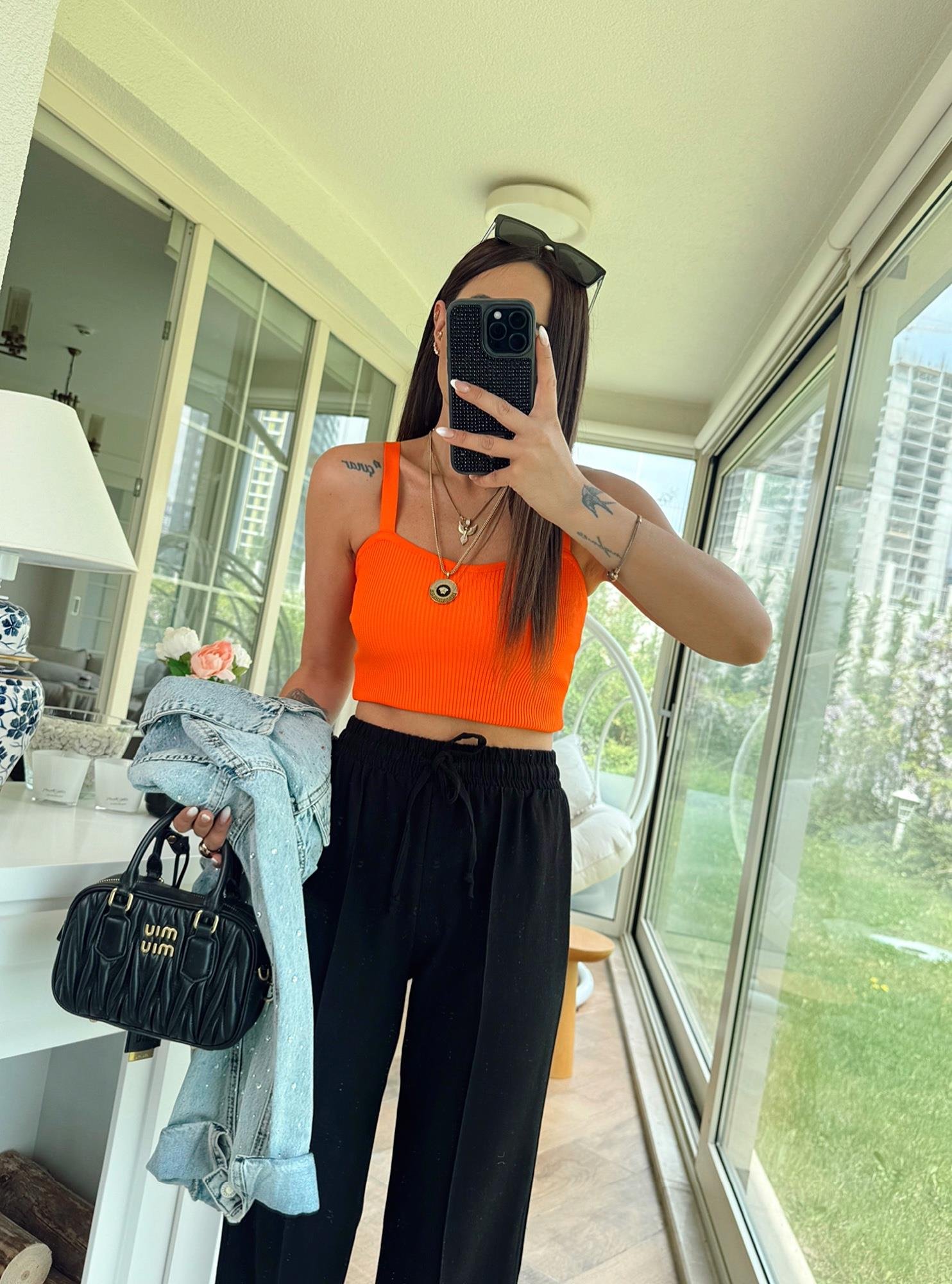Öpücük Yaka Orange Triko Bustiyer