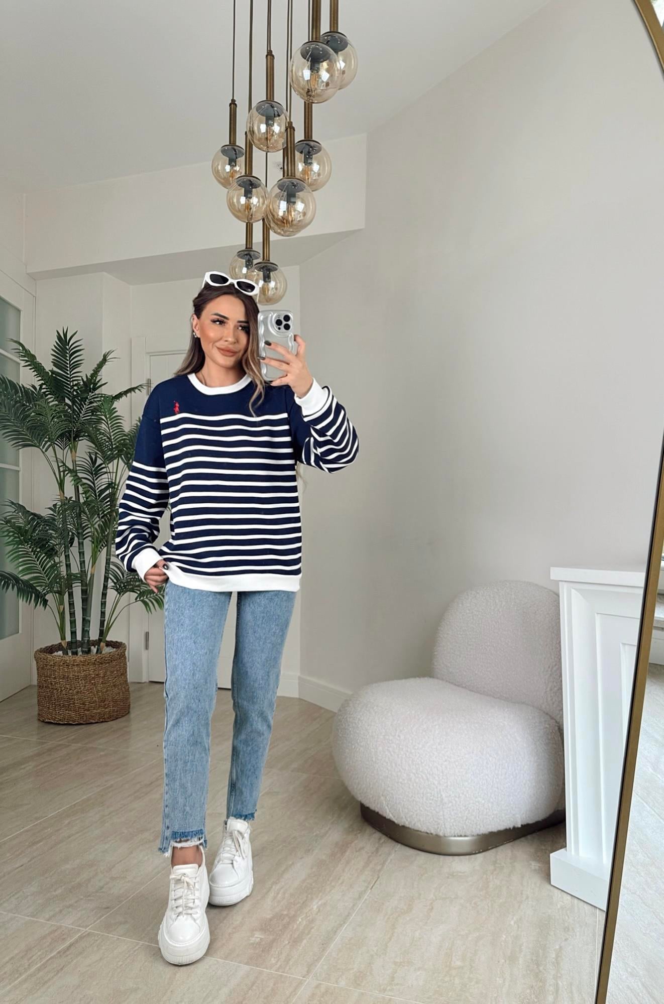 Orijinal Marka Beyaz Çizgili Laci Sweatshirt