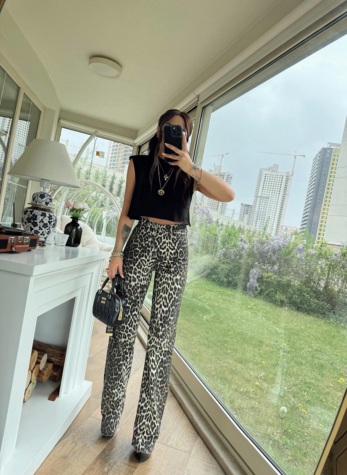 Orijinal Marka Siyah Crop Tshirt