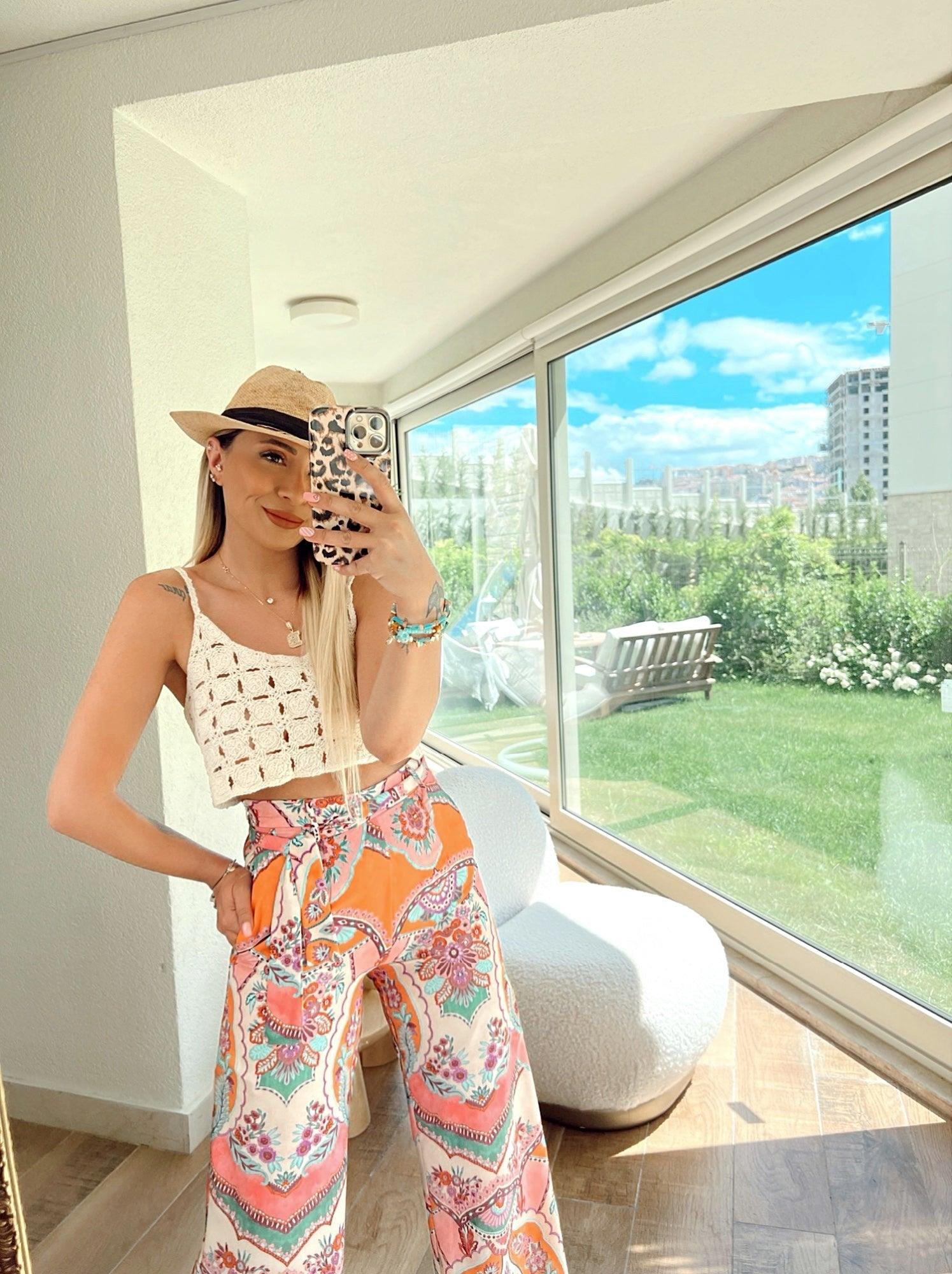 Orijinal Marka Tığ İşi Askılı Crop